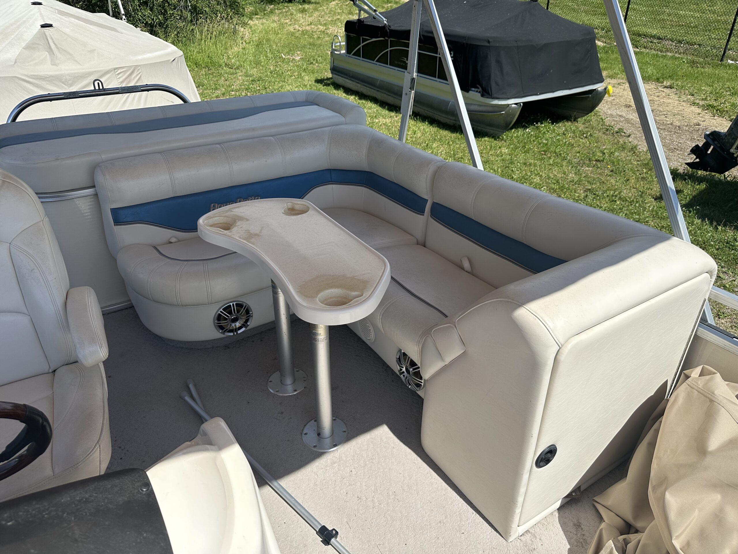 2006 Aqua Patio 20' Yamaha 90hp  Sea Legs and Liberator Bimini