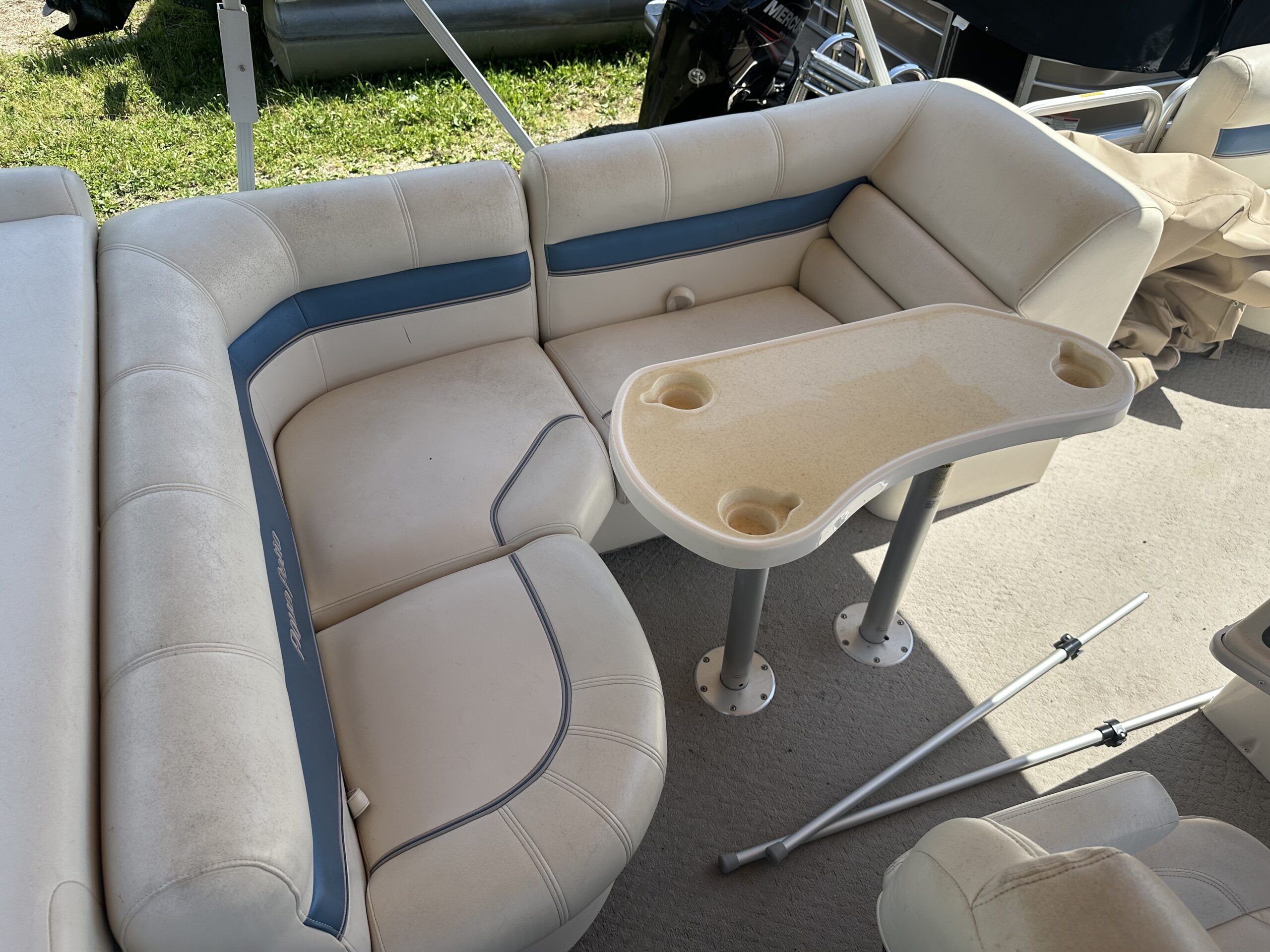 2006 Aqua Patio 20' Yamaha 90hp  Sea Legs and Liberator Bimini