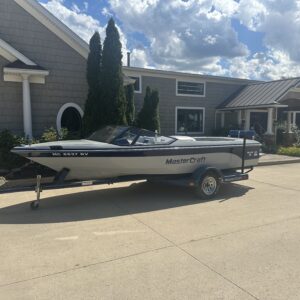 1989 Mastercraft ProStar 190