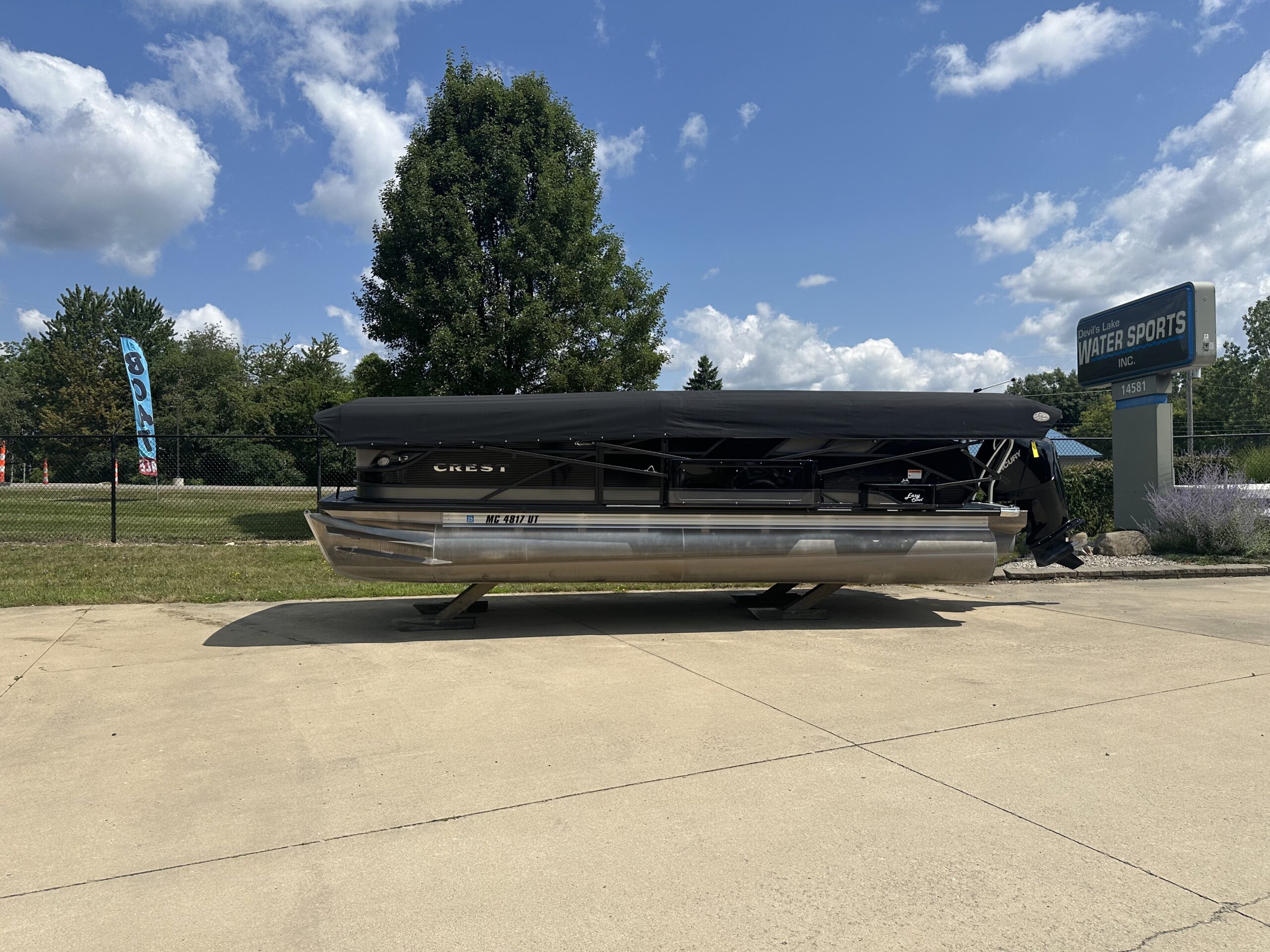 2022 Crest Caribbean LX 230 SLRC Tri Toon 300hp Mercury