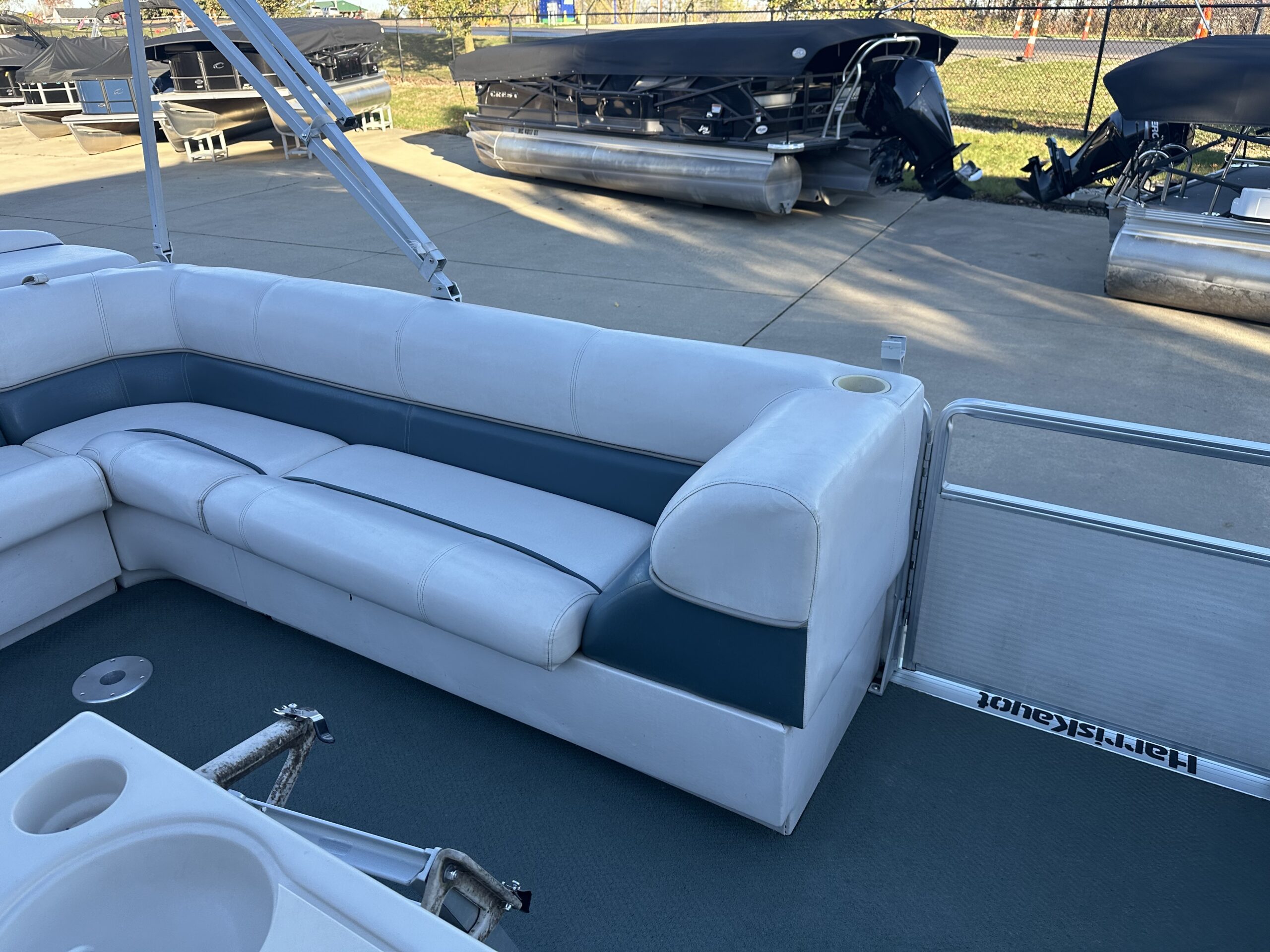 2000 Harris Euro Classic 24' Mercury 90hp