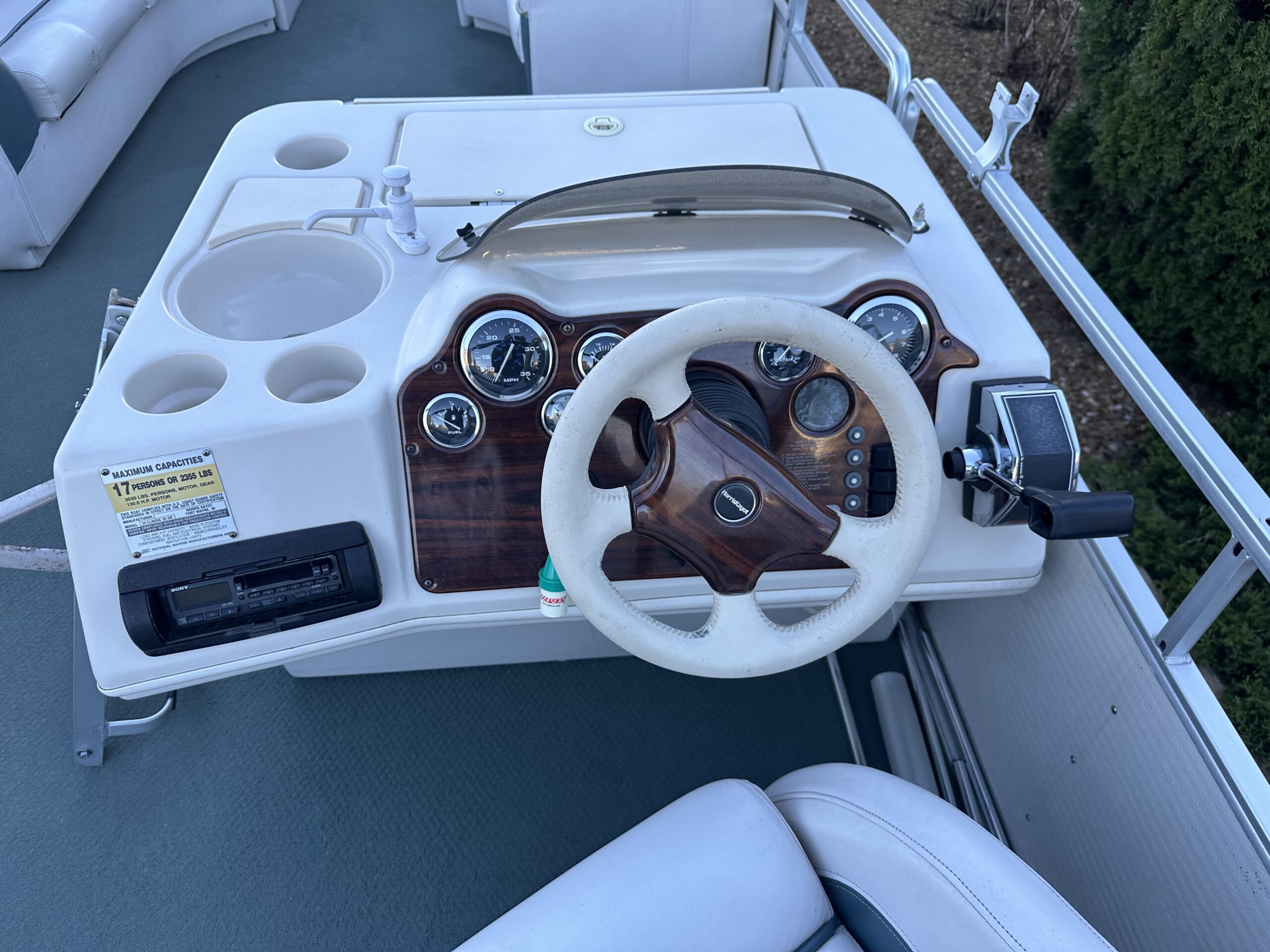2000 Harris Euro Classic 24' Mercury 90hp