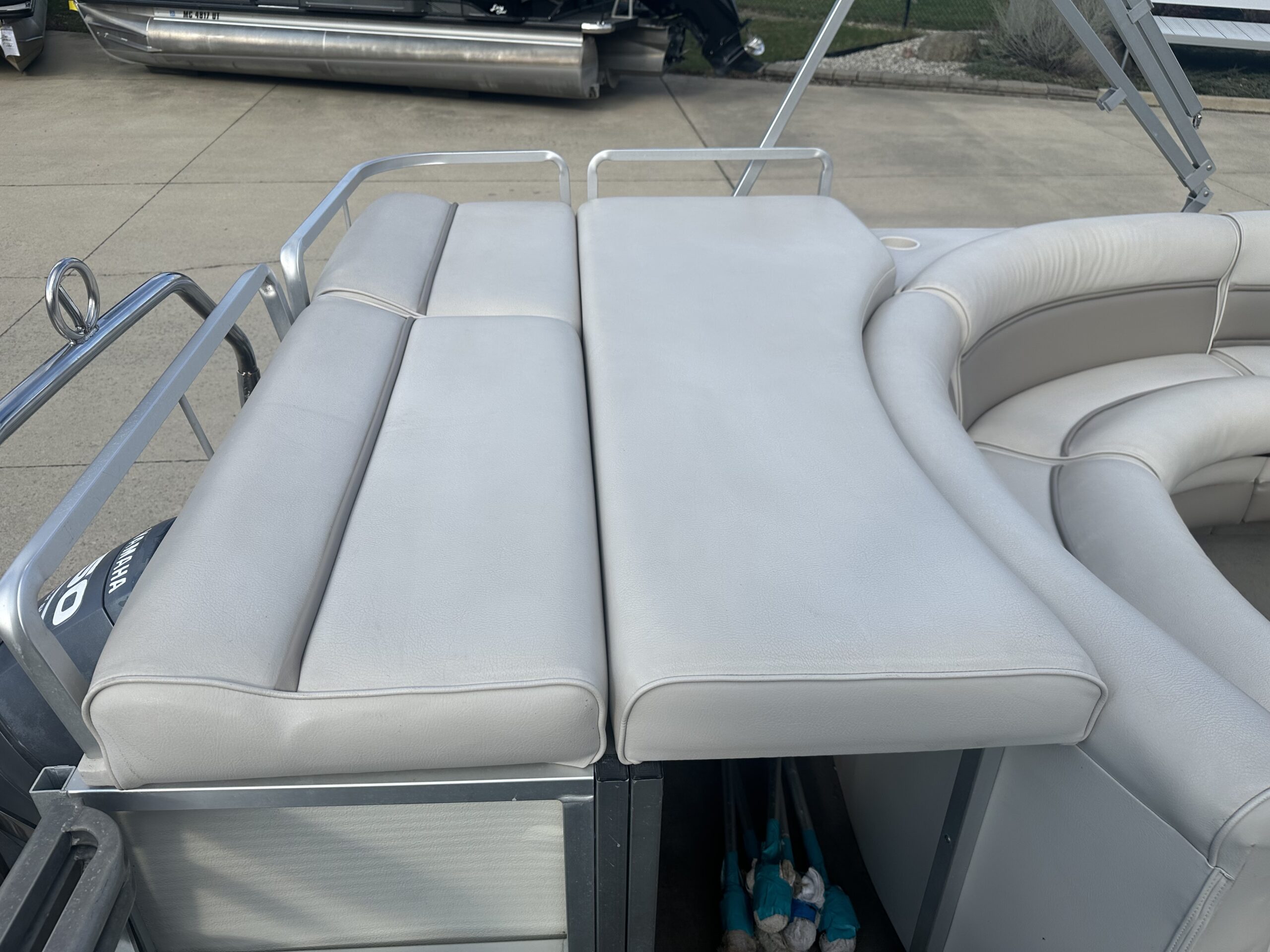 1996 Harris Royal Heritage 240 50hp Yamaha 4 stroke