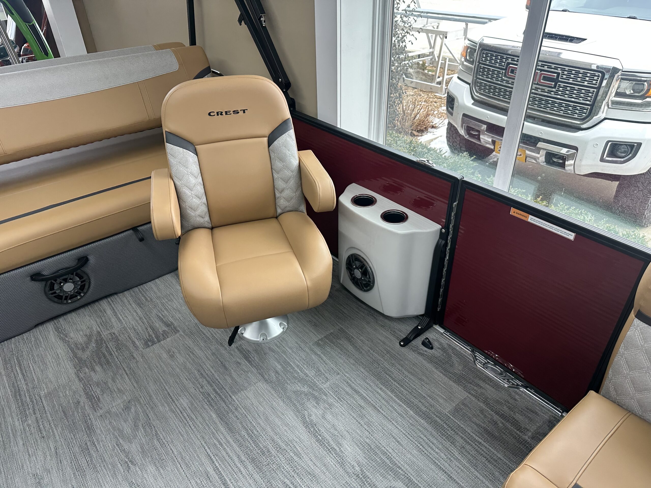 2025 Crest Classic 200 SLSC  90hp Mercury