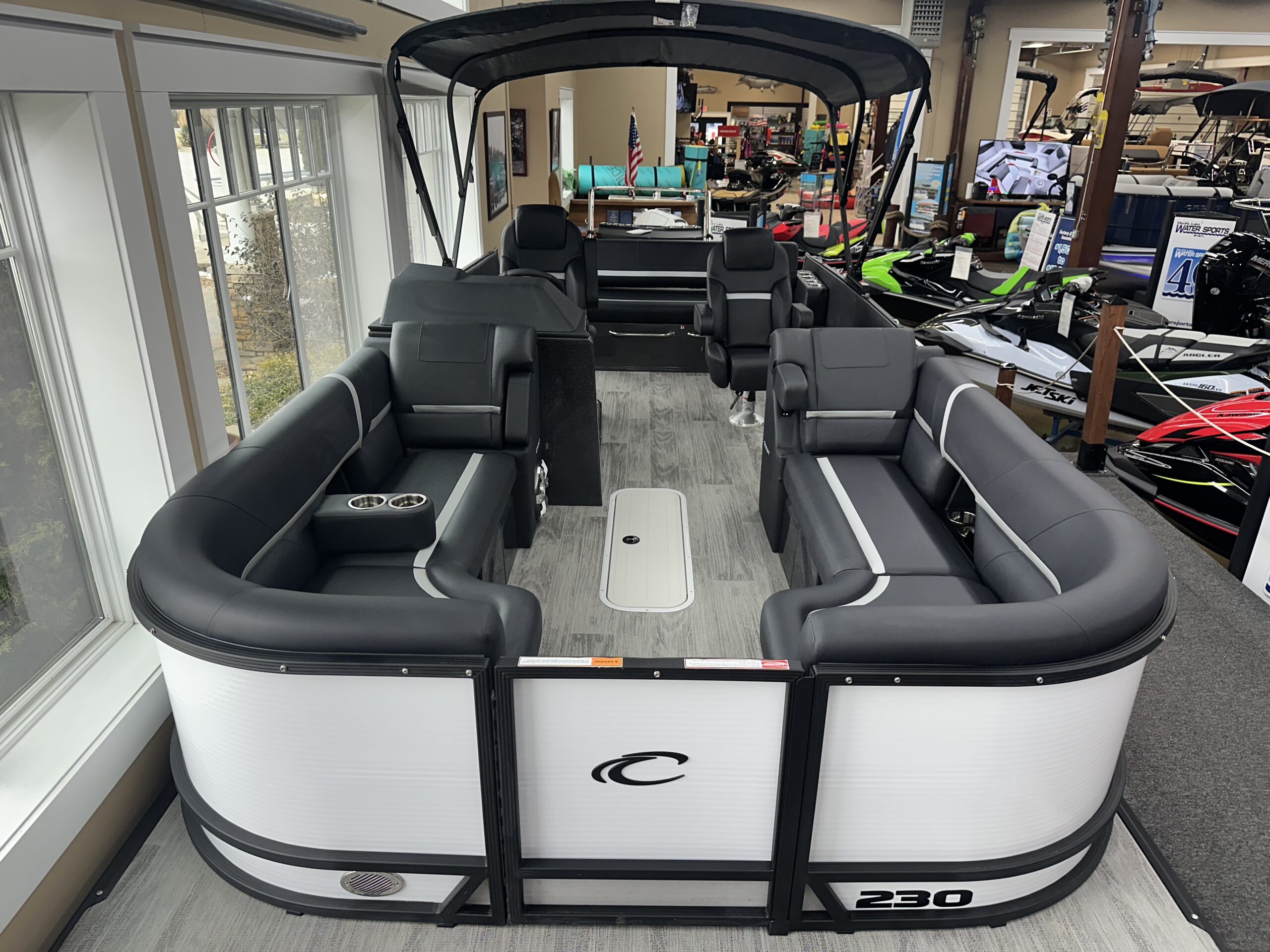 2025 Crest Caribbean 230 SLS  Mercury 300hp