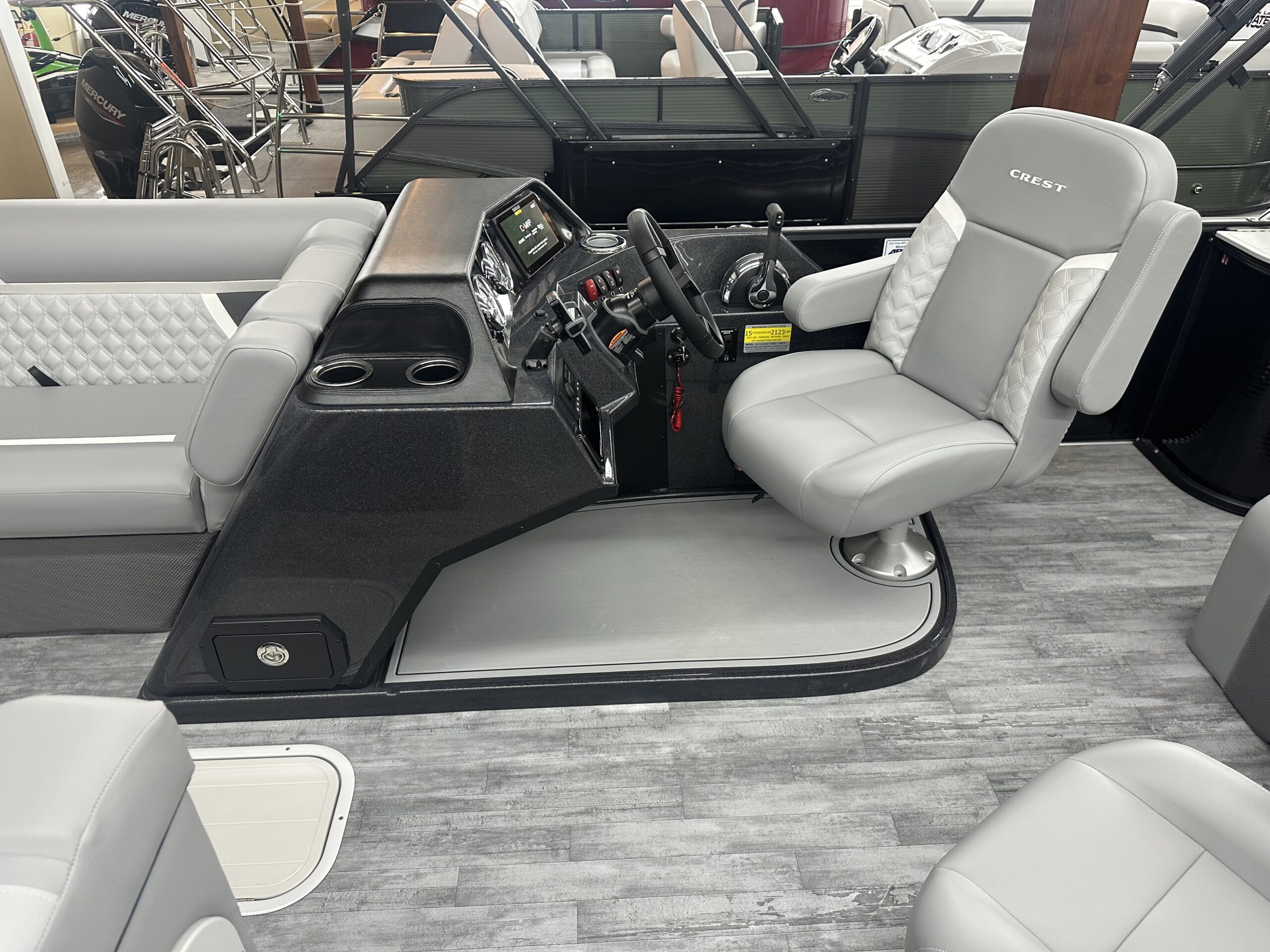 2025 Crest Classis 240 SLSC Tri Toon 250hp Mercury