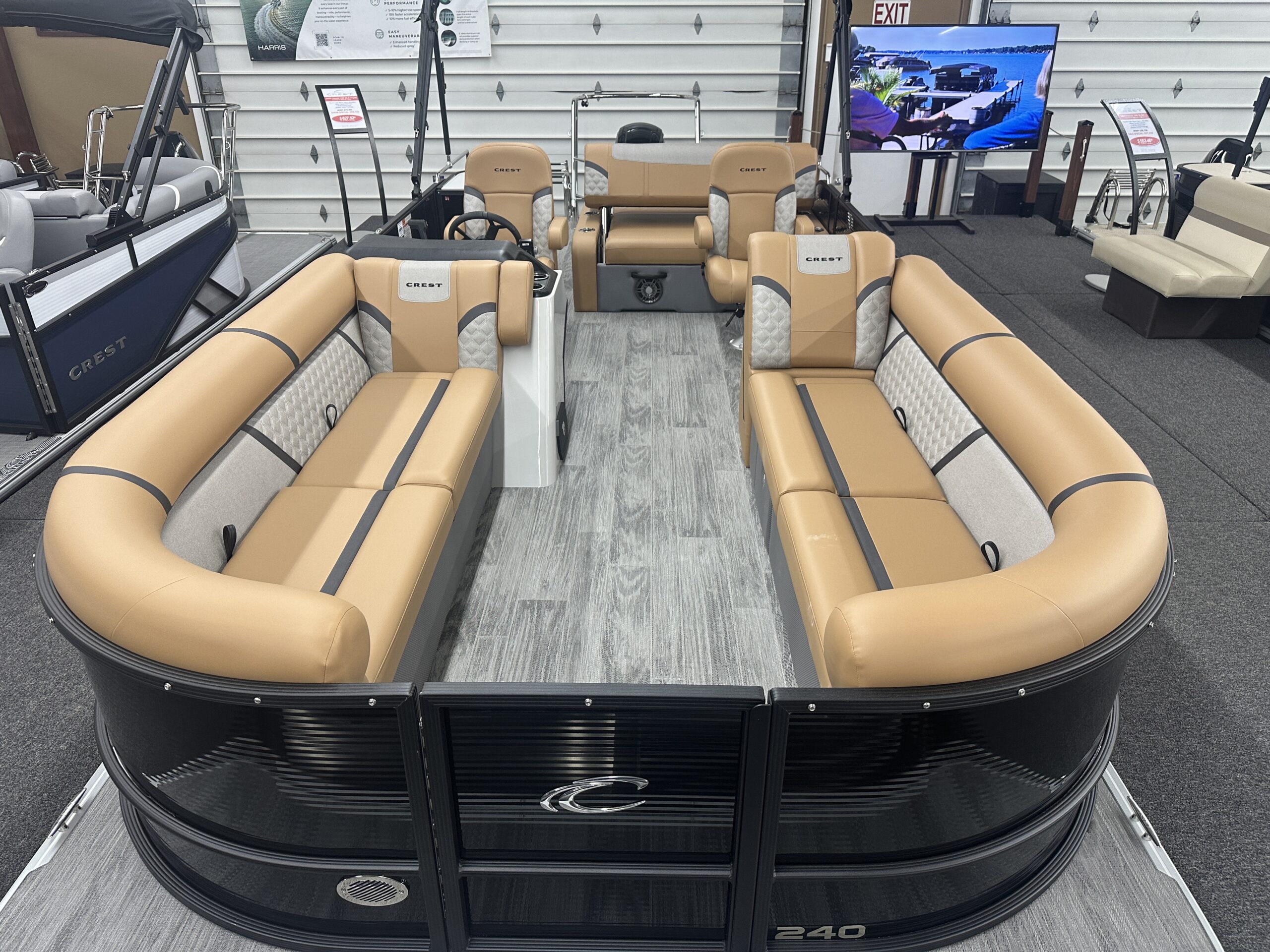 2025 Crest Classic 240 SLSC Mercury 115hp CT