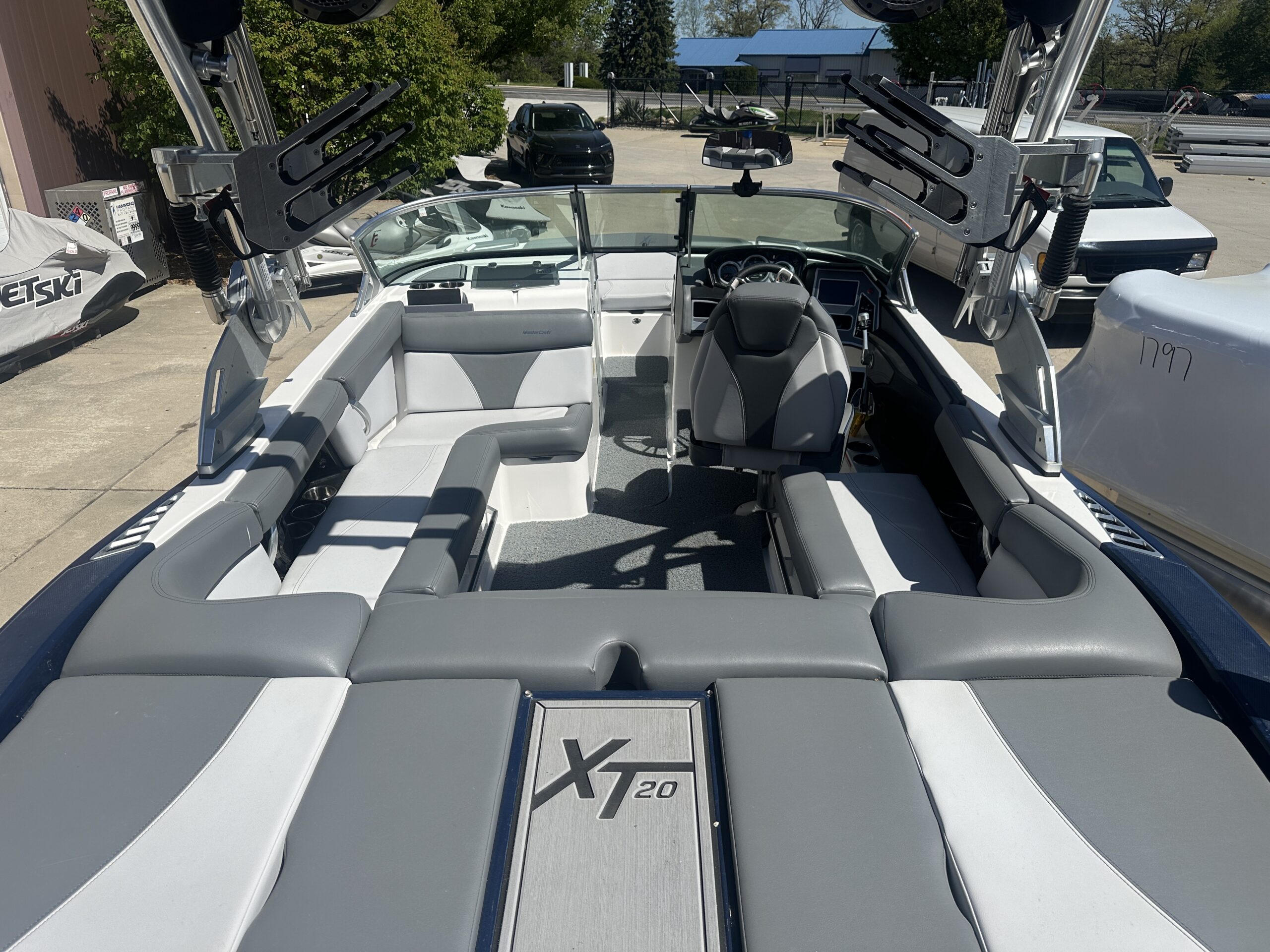 2020 Mastercraft XT20