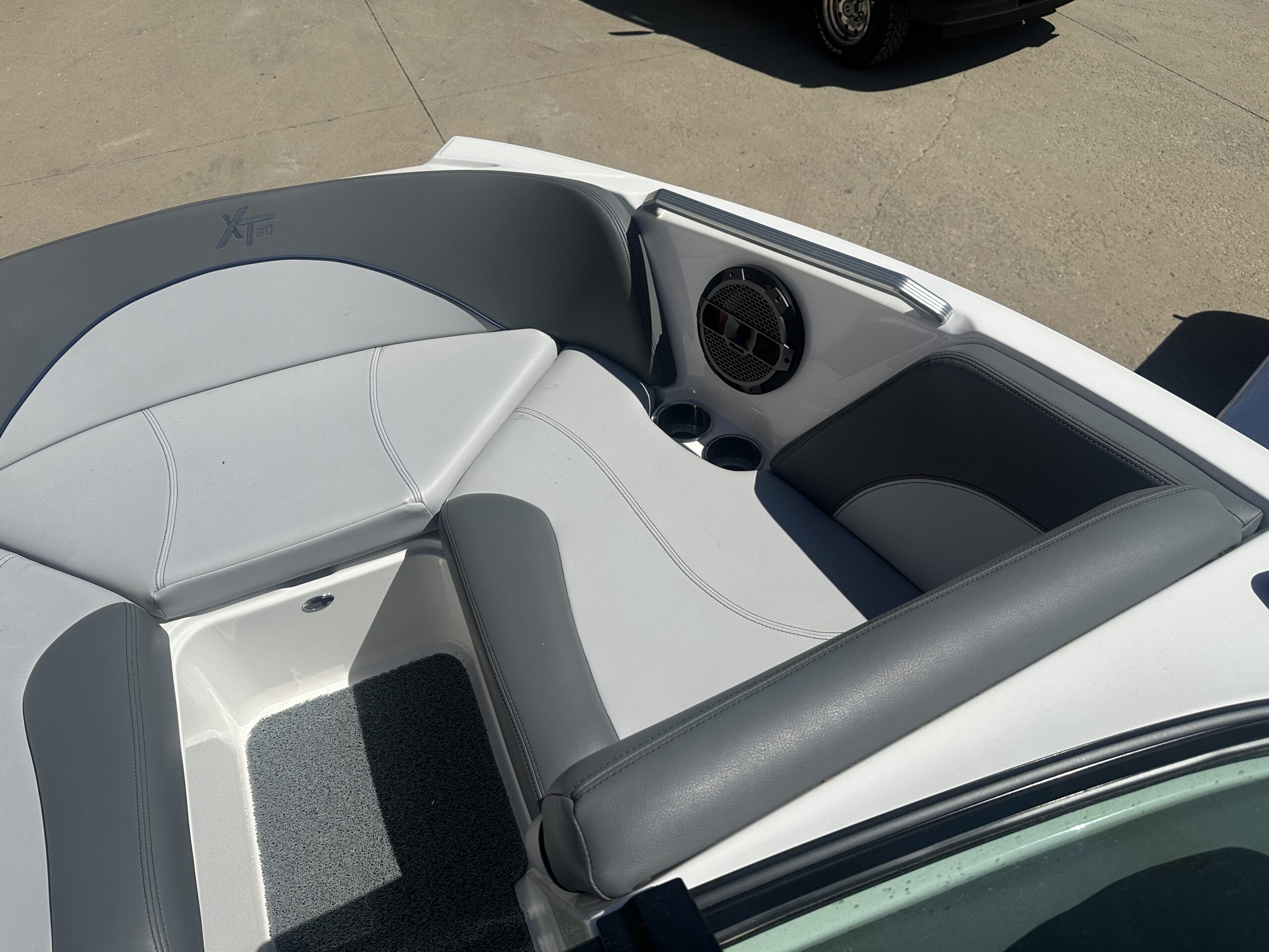 2020 Mastercraft XT20