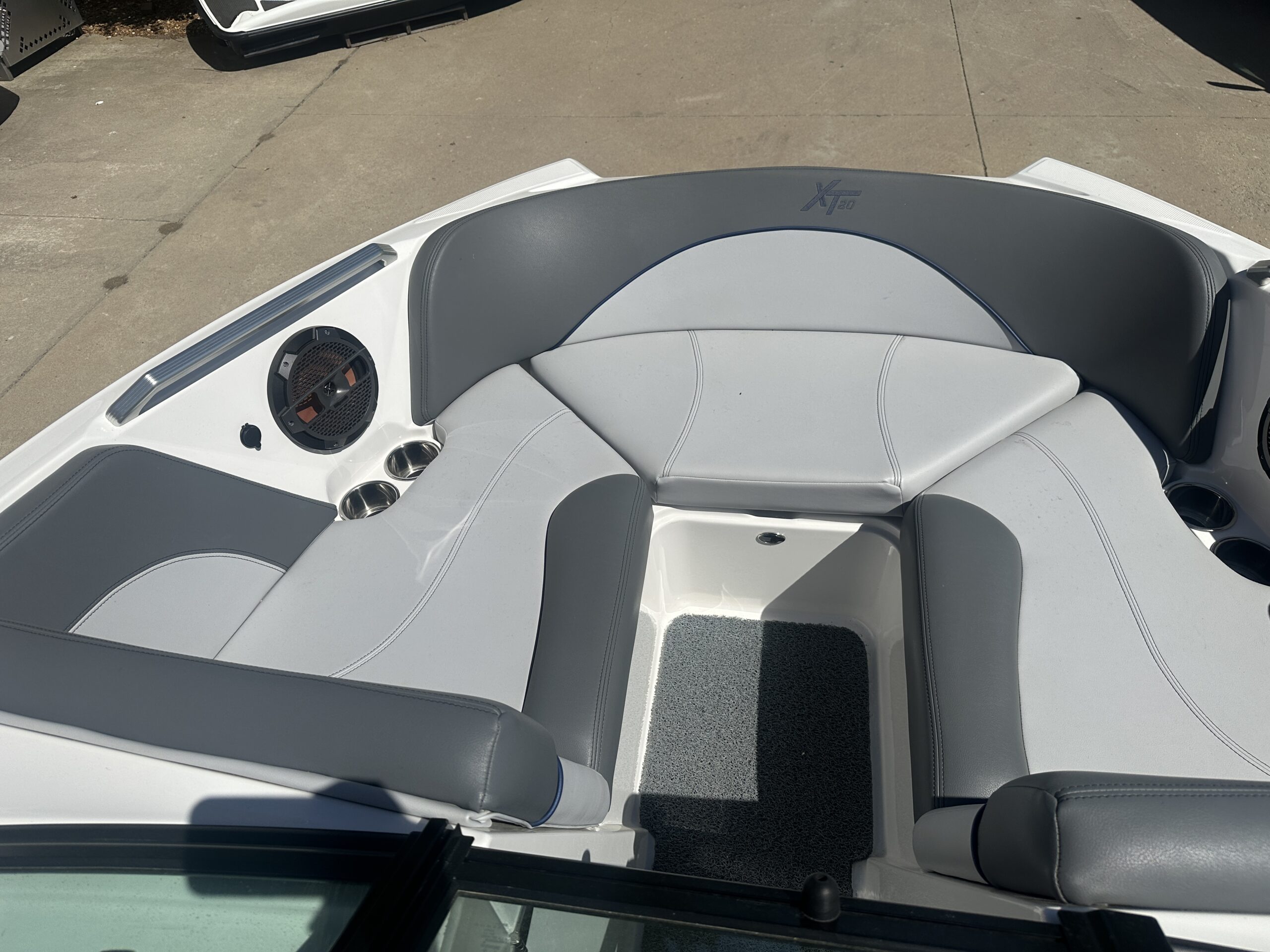 2020 Mastercraft XT20