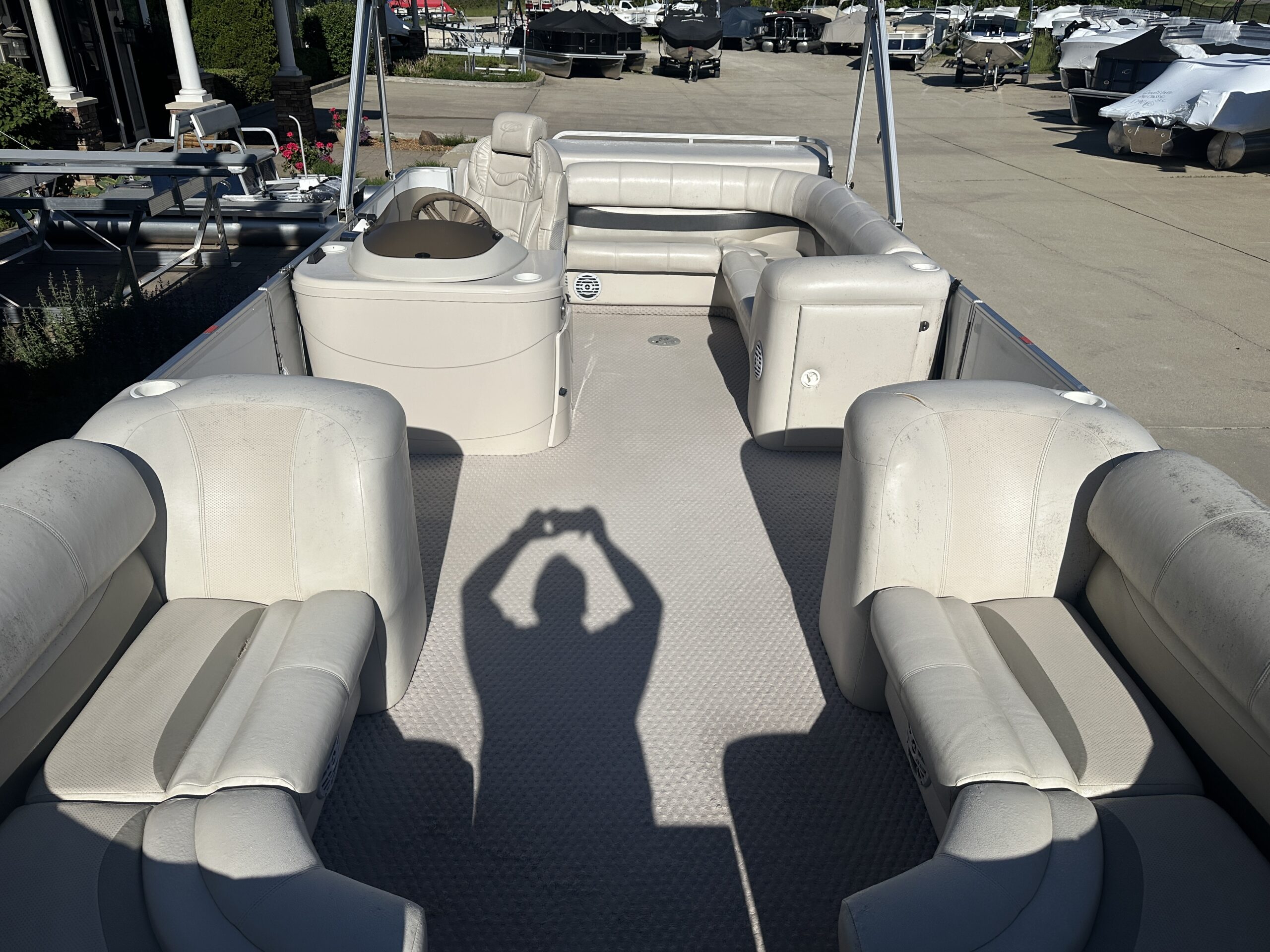 2007 Crest II LM 2003 Mercury 40hp EFI 4 stroke