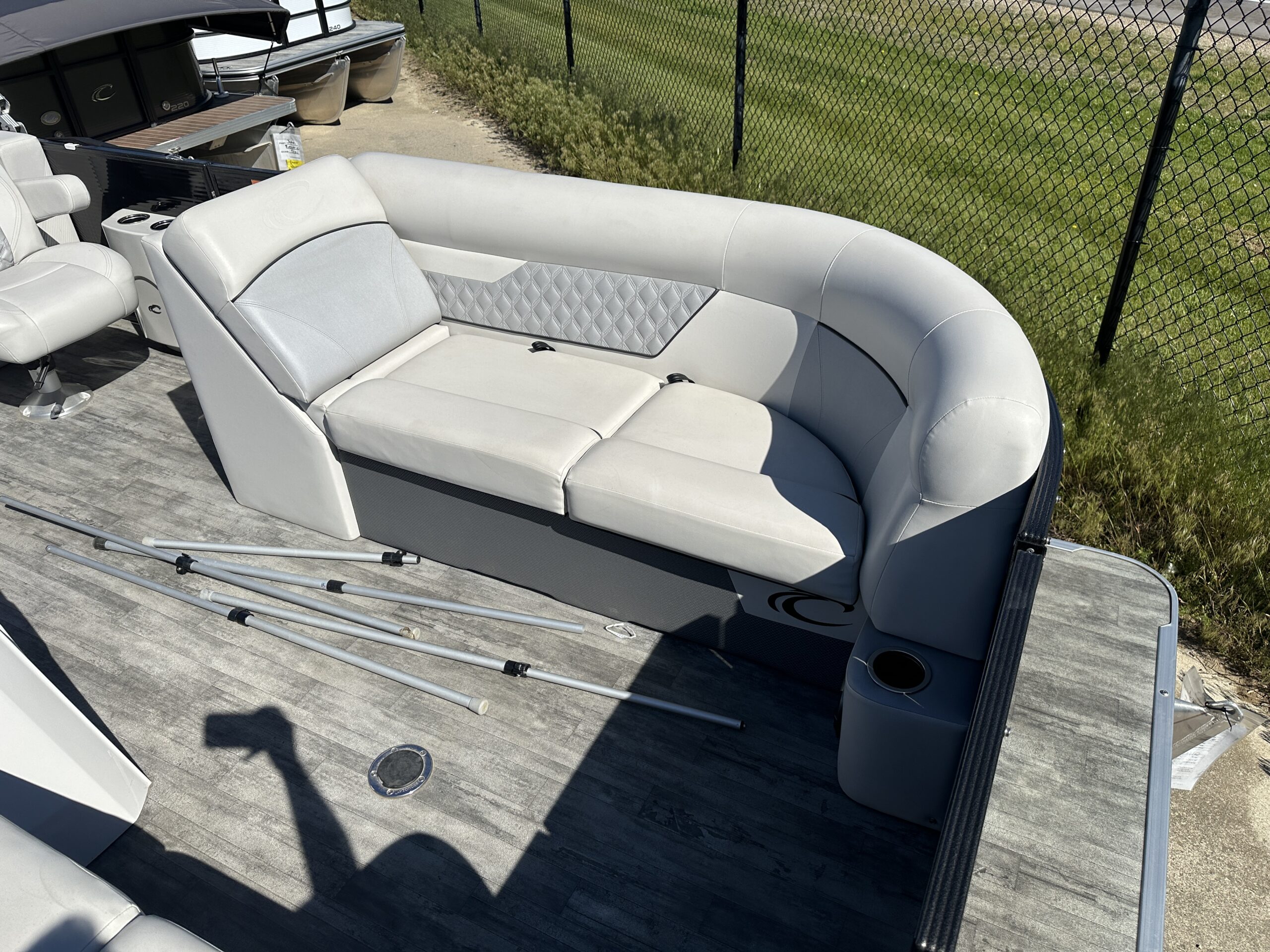 2022 Crest Classic DLX 220 Tri Toon  Mercury 150hp
