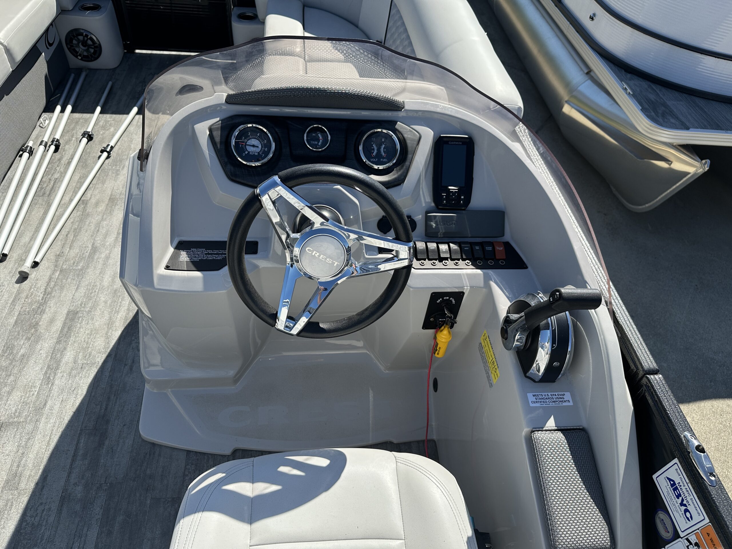 2022 Crest Classic DLX 220 Tri Toon  Mercury 150hp