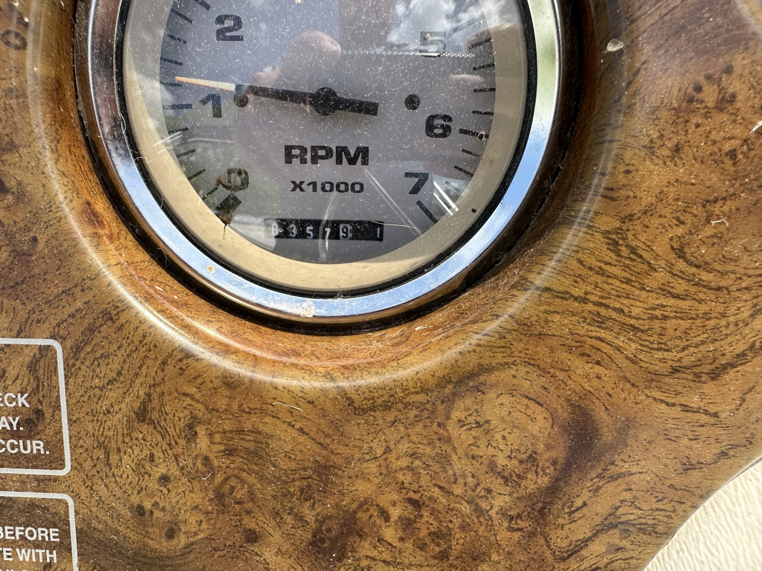 2003 Crest II 25'  Mercury 60hp