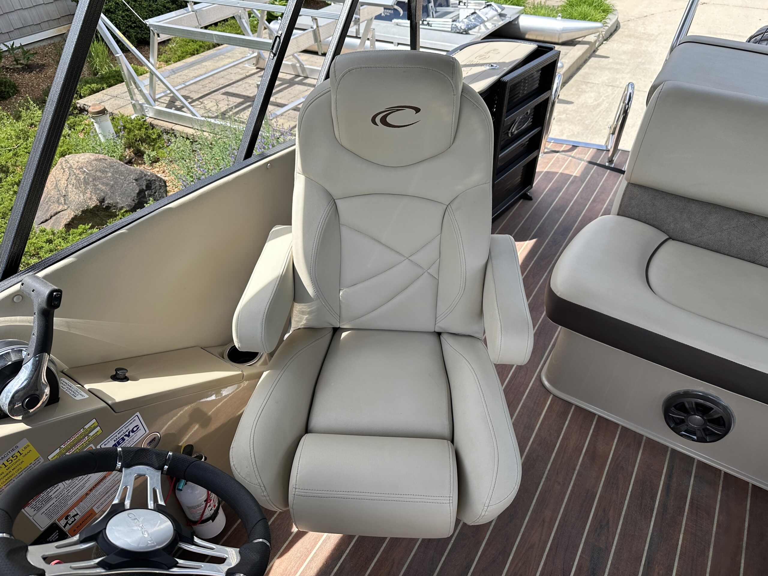 2019 Crest Classic 230 Tri Toon  Mercury 115hp Pro XS