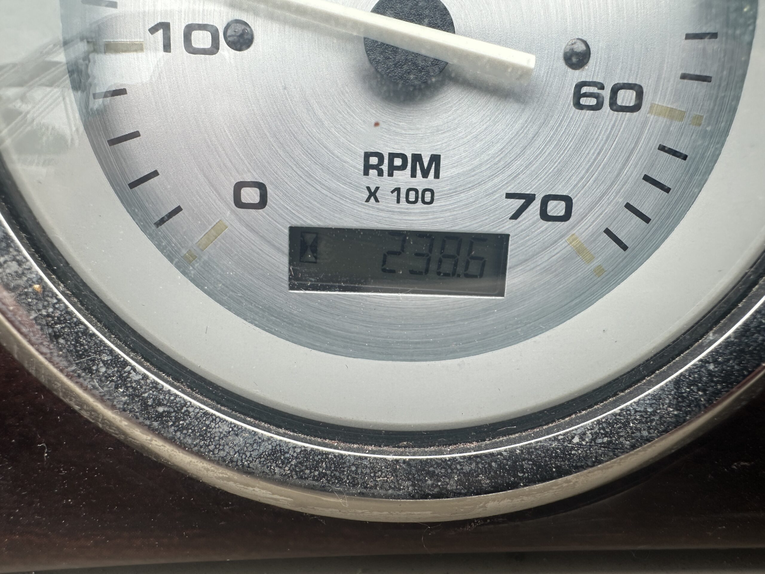 2014 Xcursion CS 20C  90hp Suzuki
