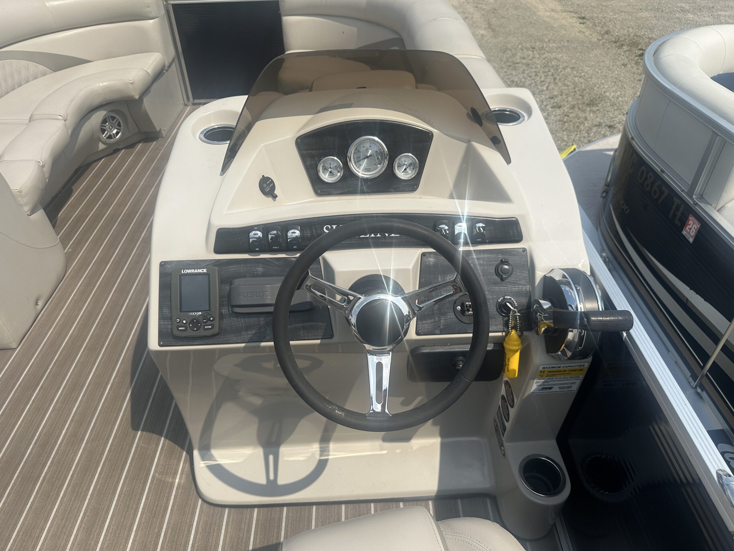 2017 Harris Sunliner SL  Mercury 50hp Command Thrust
