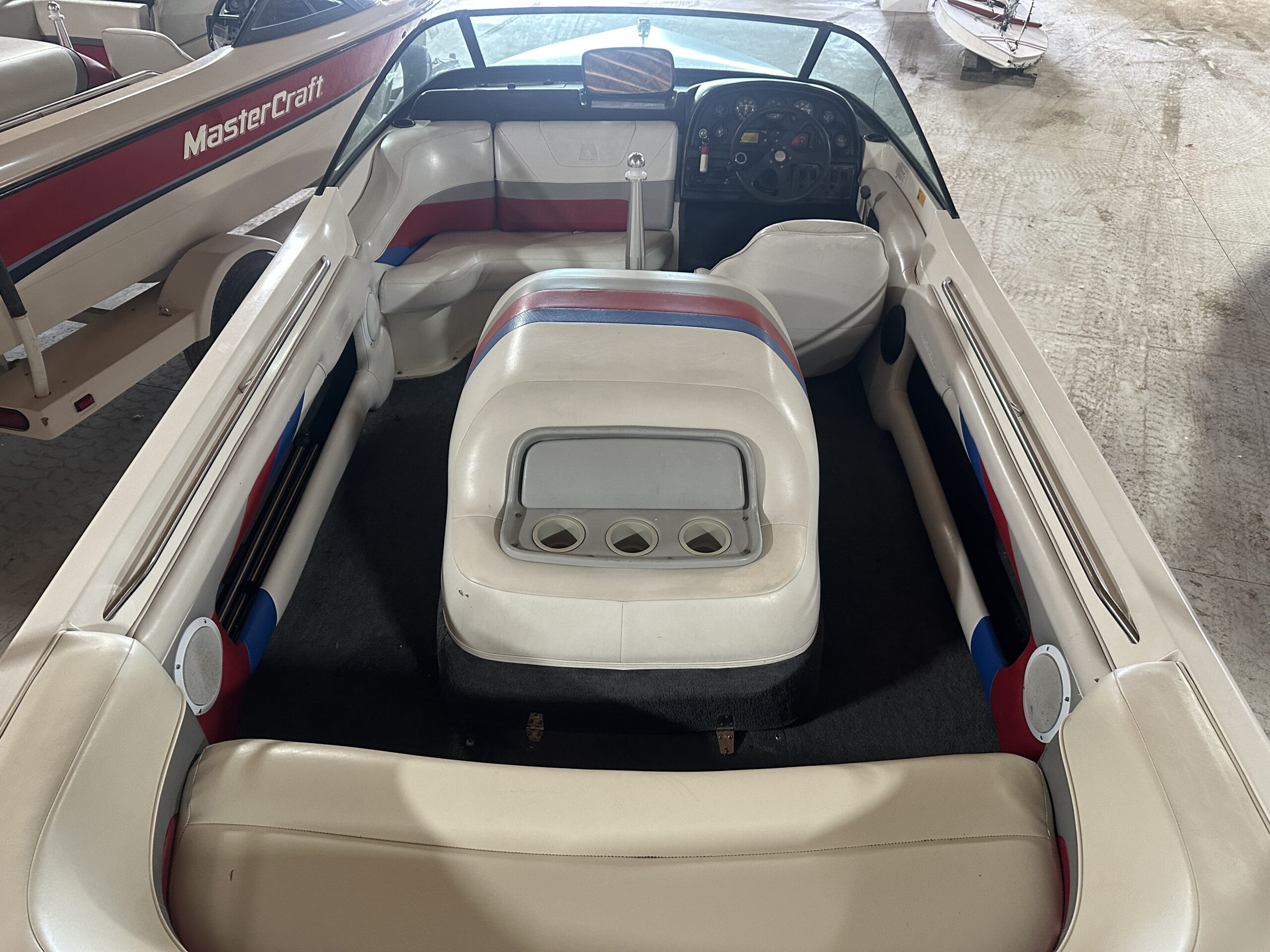 1993 Mastercraft Prostar 190