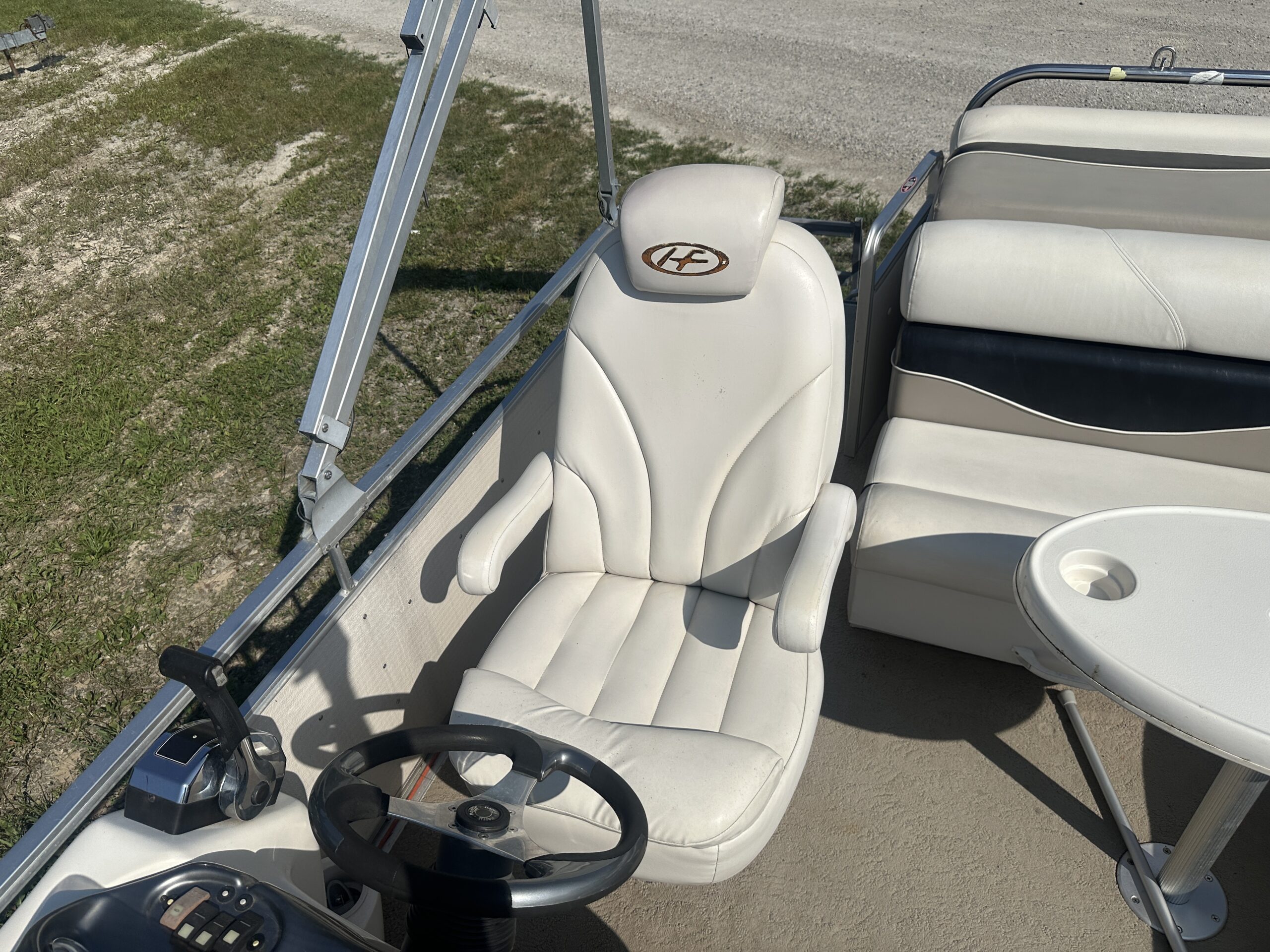 2005 Harris Classic 260  Mercury 60hp EFI 4 Stroke