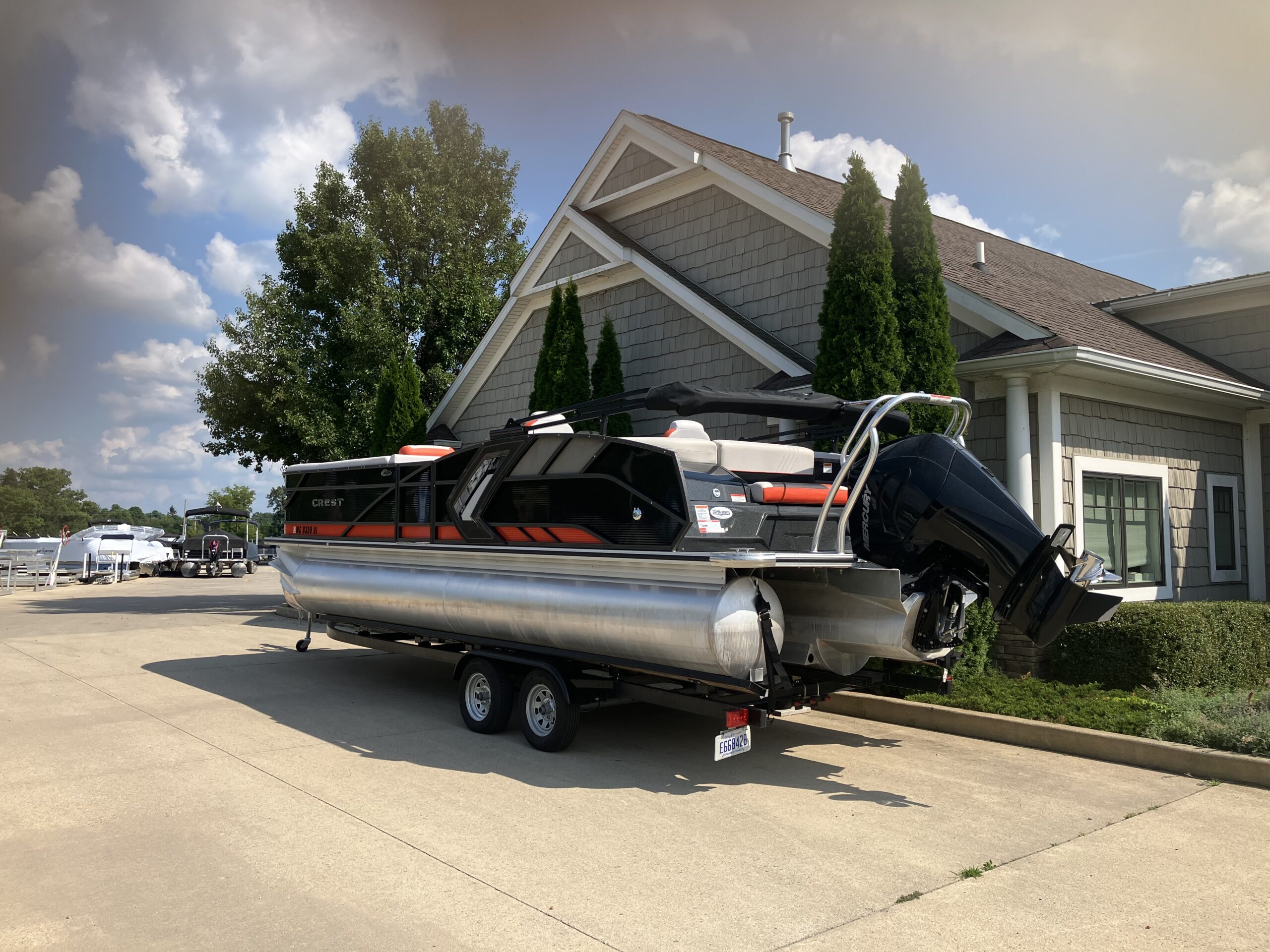 2020 Crest Caribbean RS 250 with 250hp Mercury and Trailer