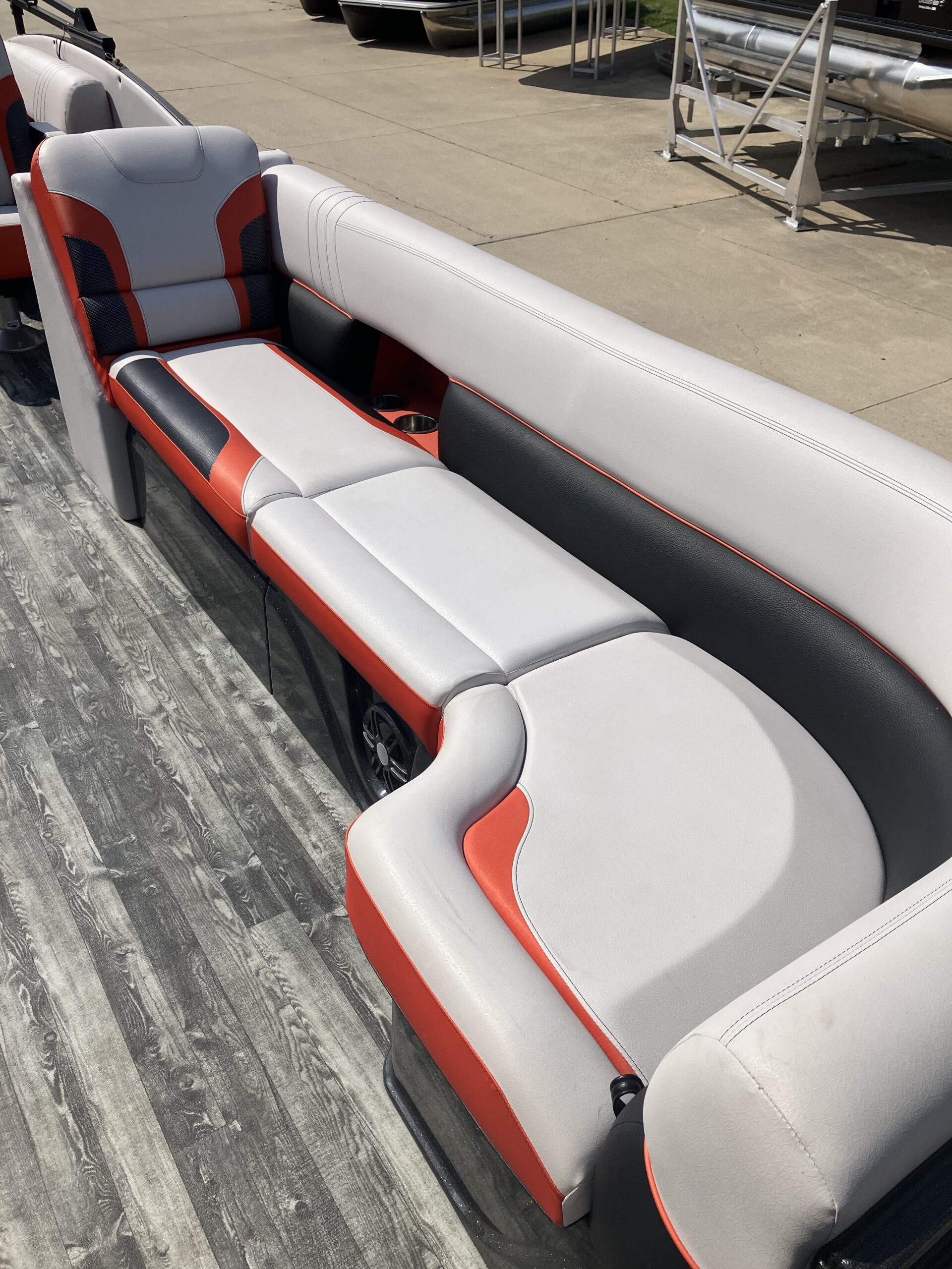 2020 Crest Caribbean RS 250 with 250hp Mercury and Trailer
