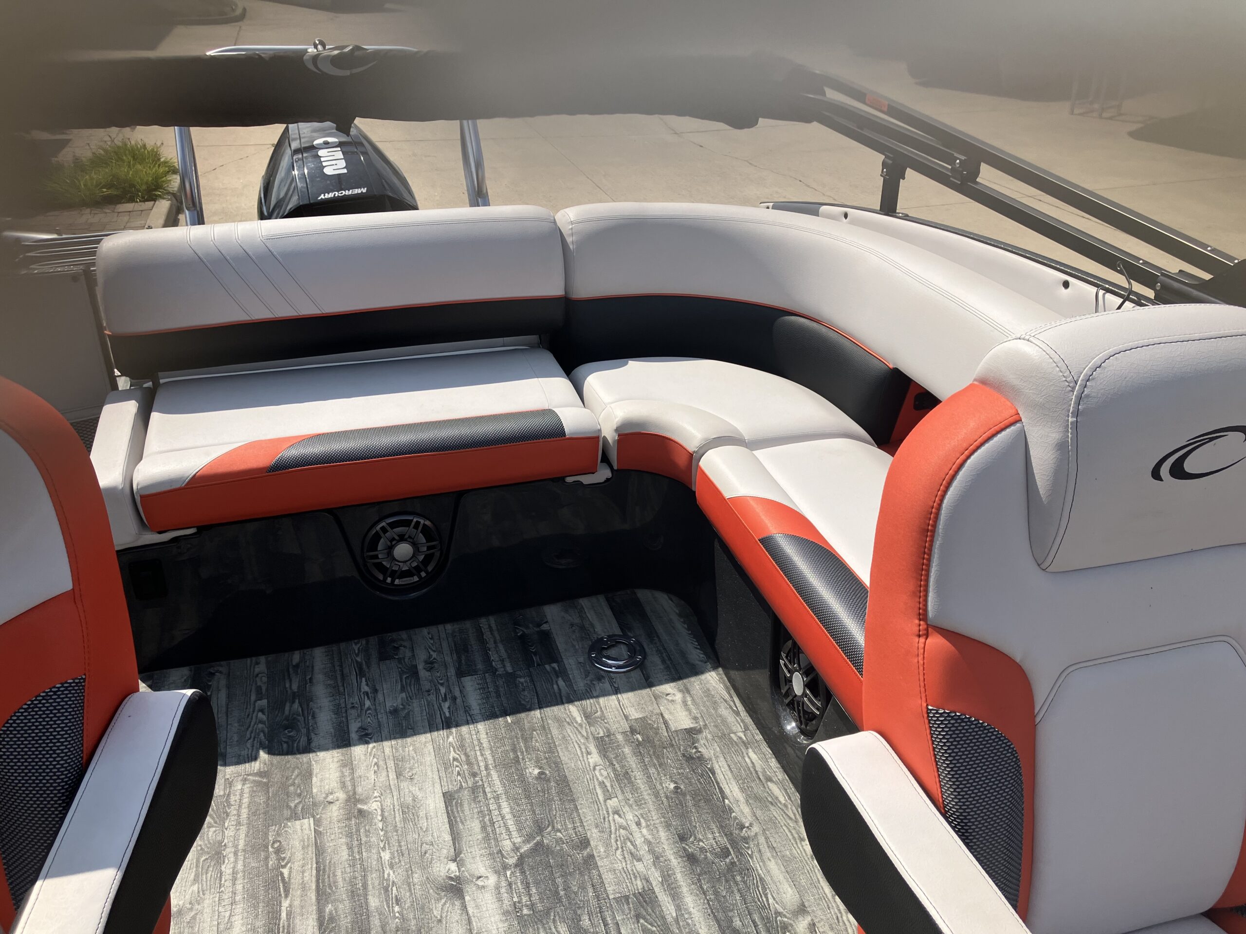 2020 Crest Caribbean RS 250 with 250hp Mercury and Trailer