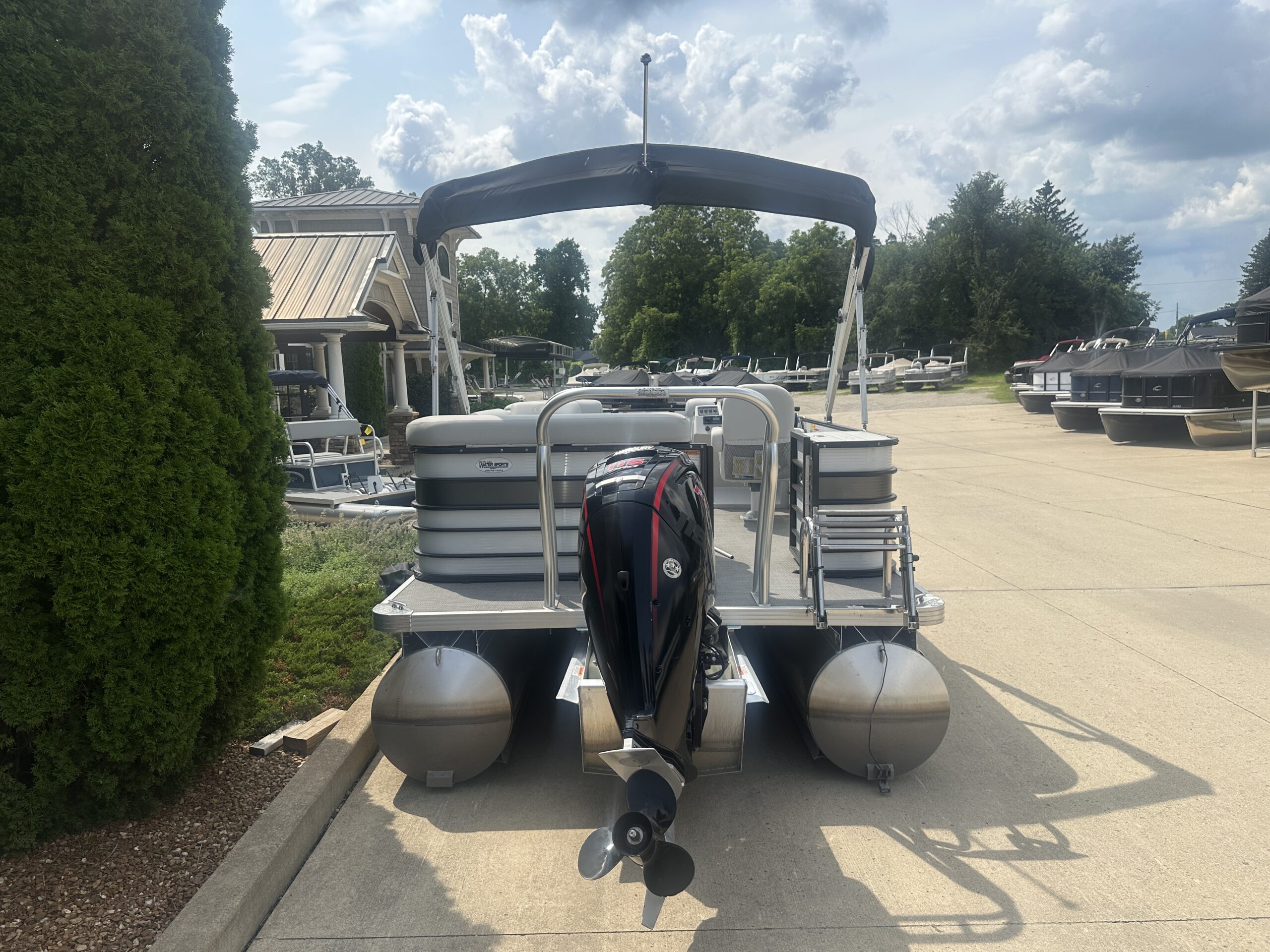 2022 Crest Classic LX 200 L Group Tri Toon  Mercury 115hp Pro XS