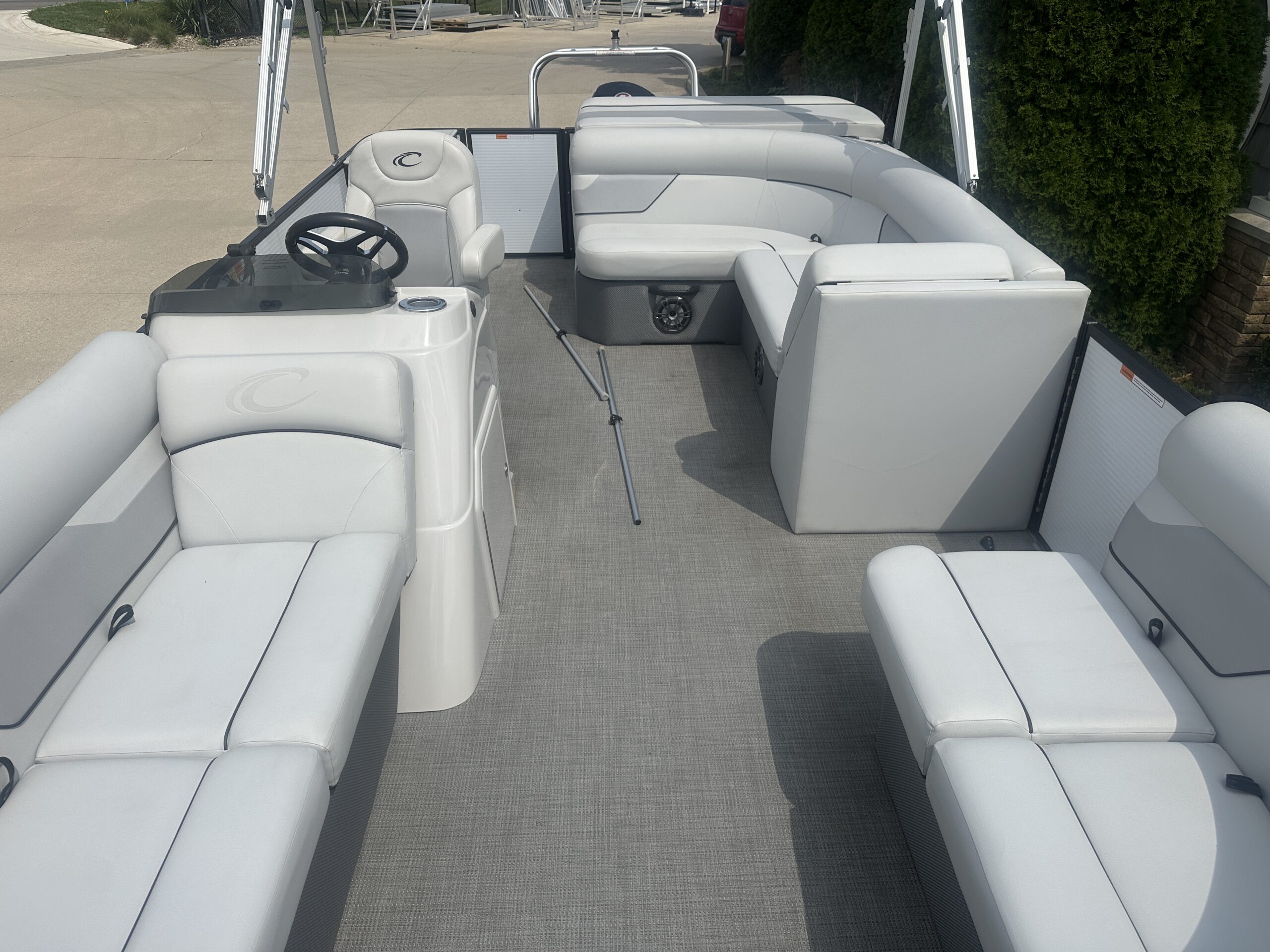 2022 Crest Classic LX 200 L Group Tri Toon  Mercury 115hp Pro XS
