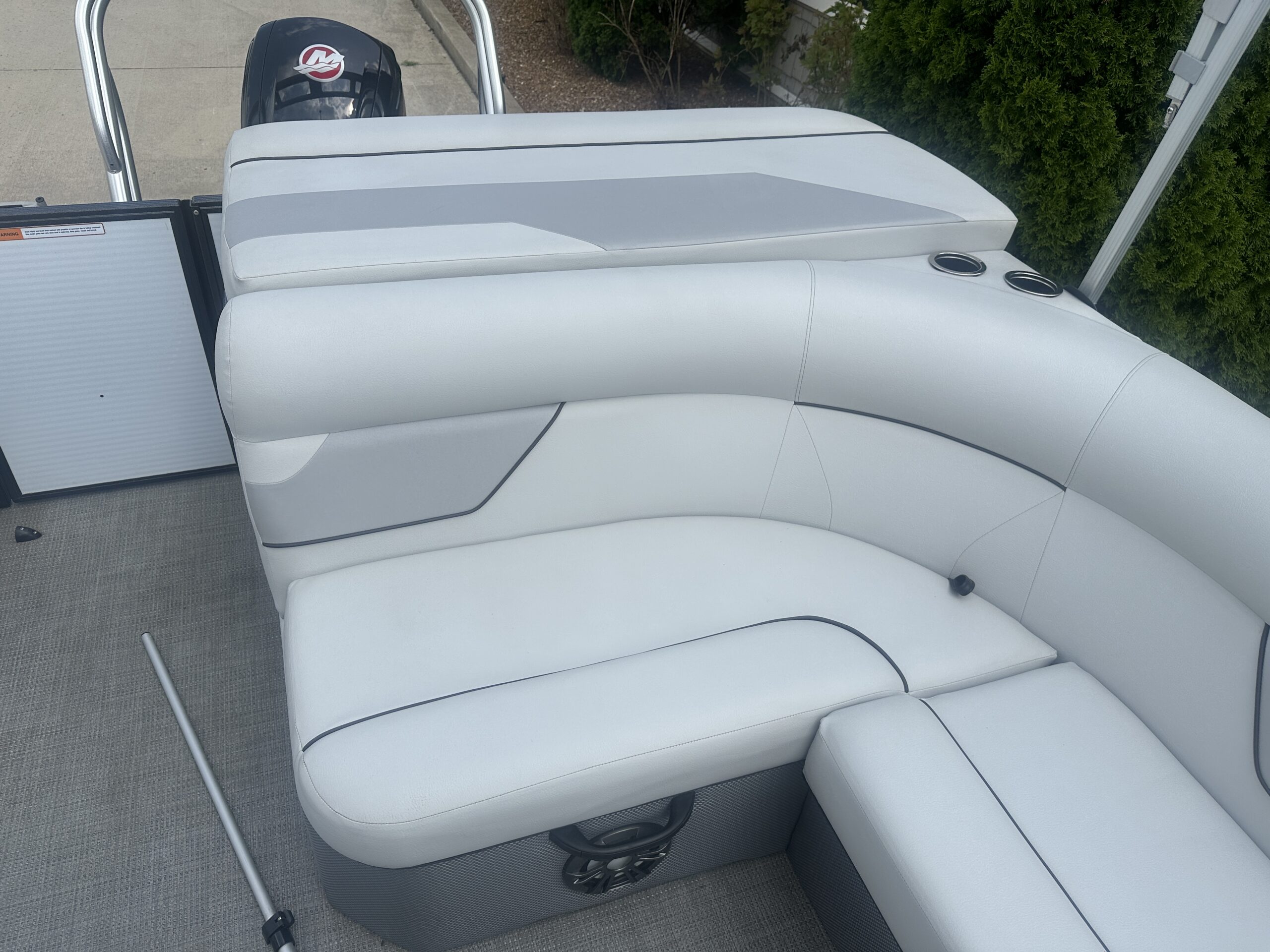 2022 Crest Classic LX 200 L Group Tri Toon  Mercury 115hp Pro XS
