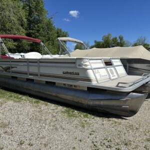 1999 Crest III 25'  Mercury 40hp 4 stroke