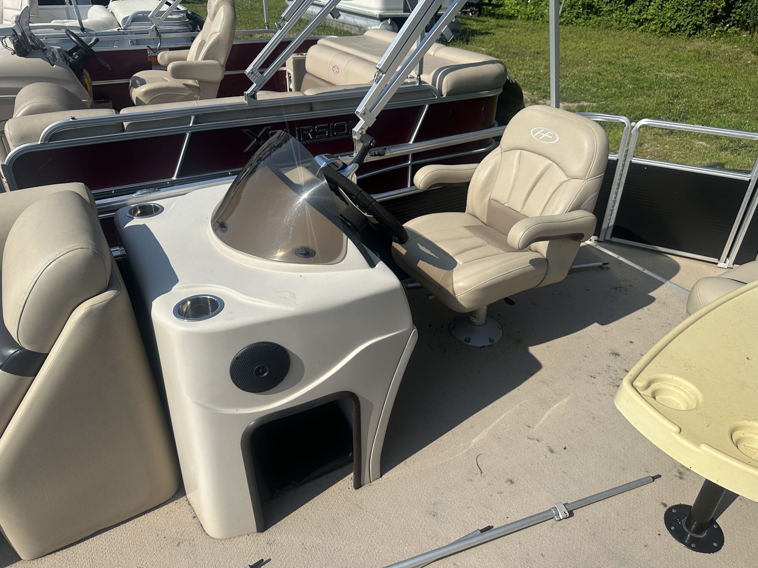 2011 Harris Cruiser 200 Mercury 25hp EFI 4 stroke