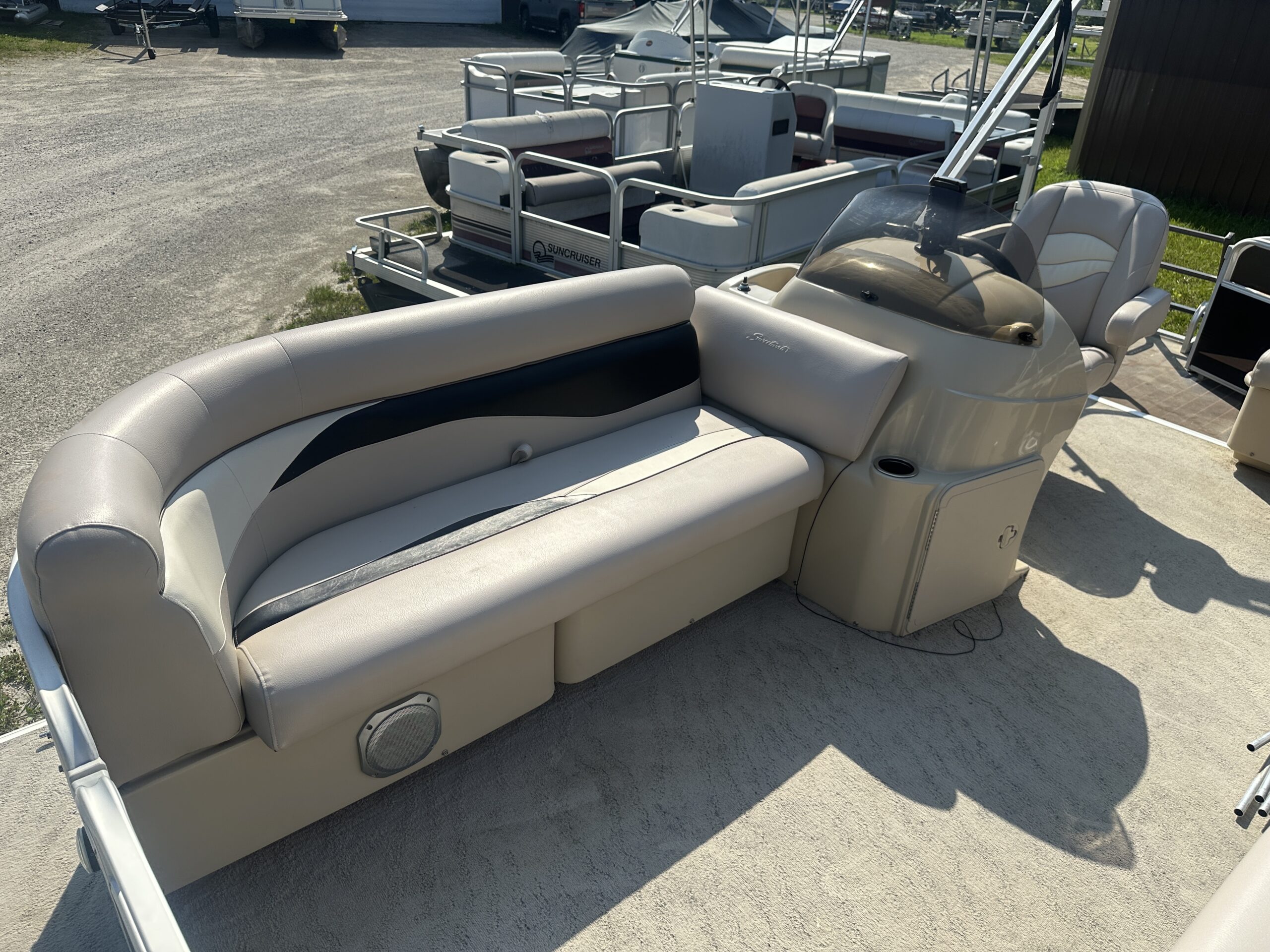 2013 Sweetwater 20'  Honda 50hp