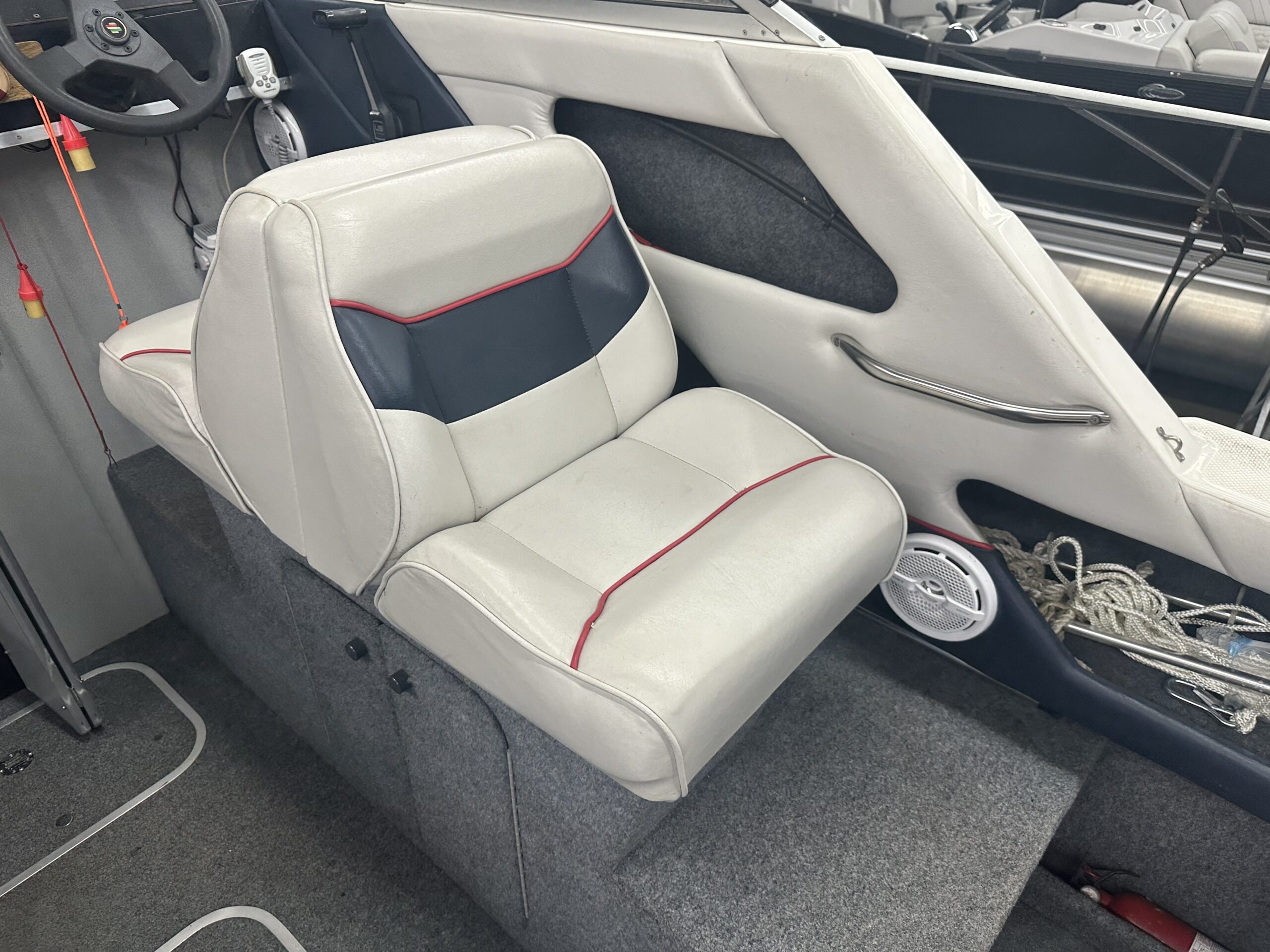 1992 Bayliner 2252 Classic