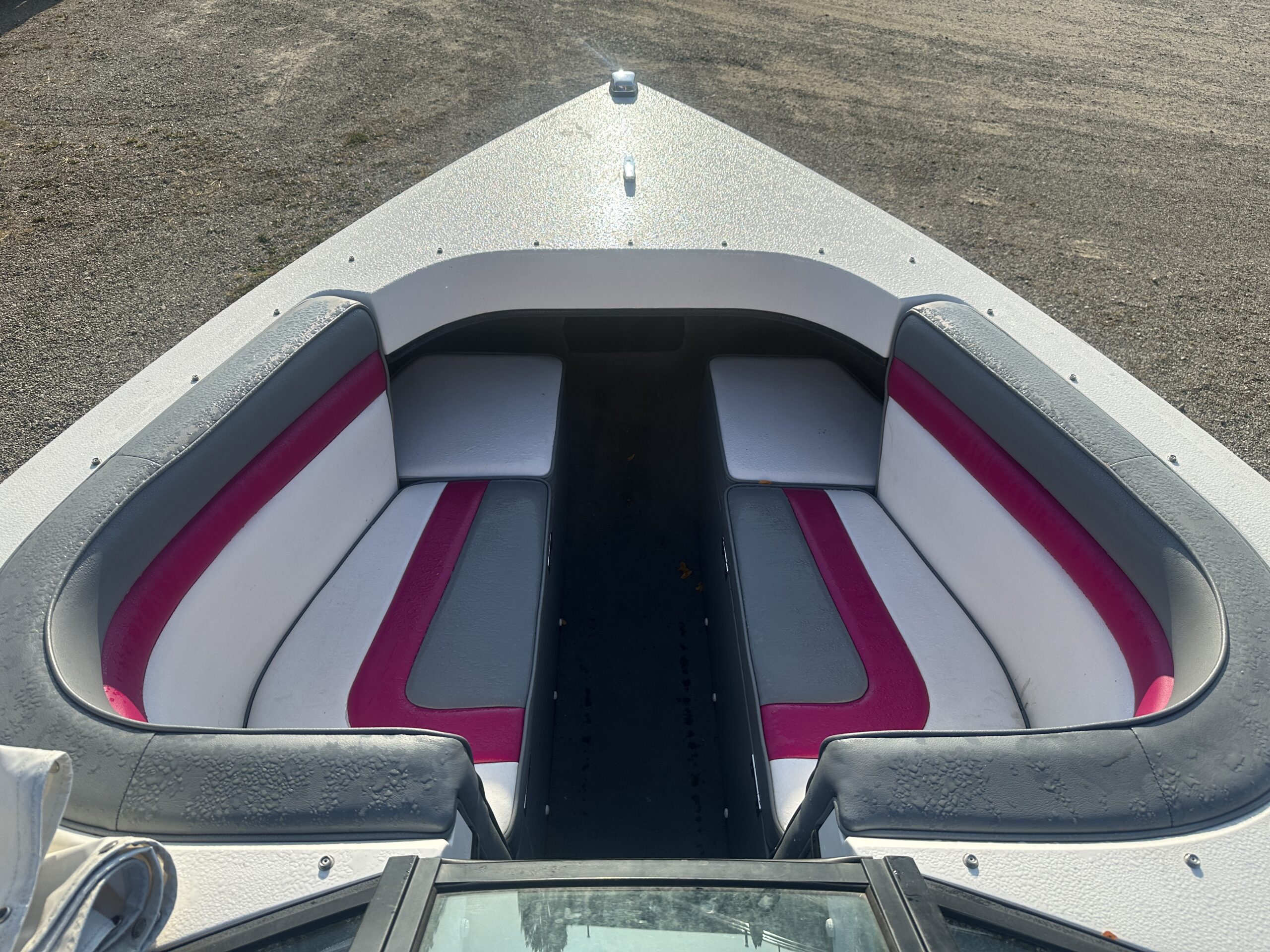 1992 Checkmate Pulse 170  Mercury 115hp