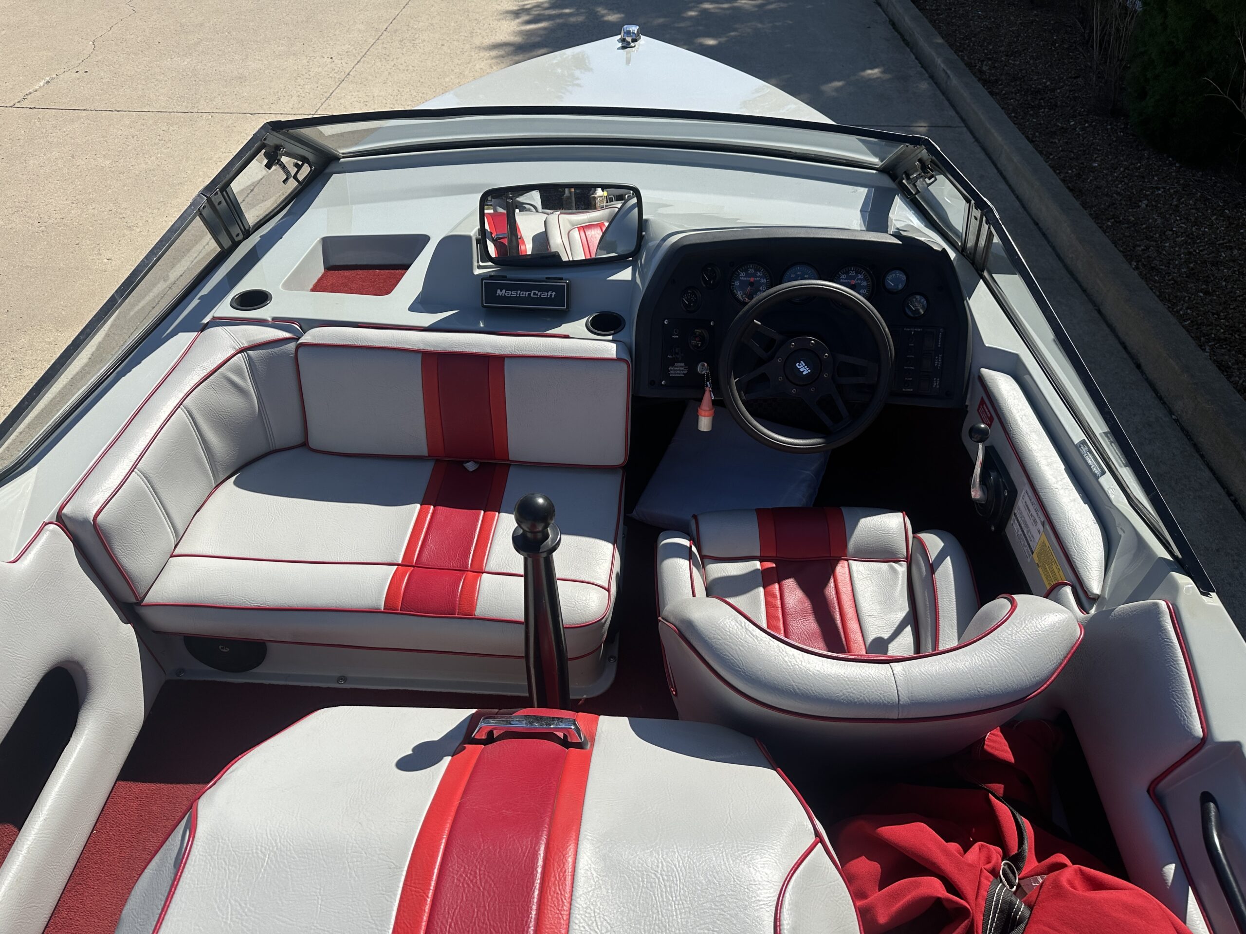 1987 Mastercraft Prostar 190