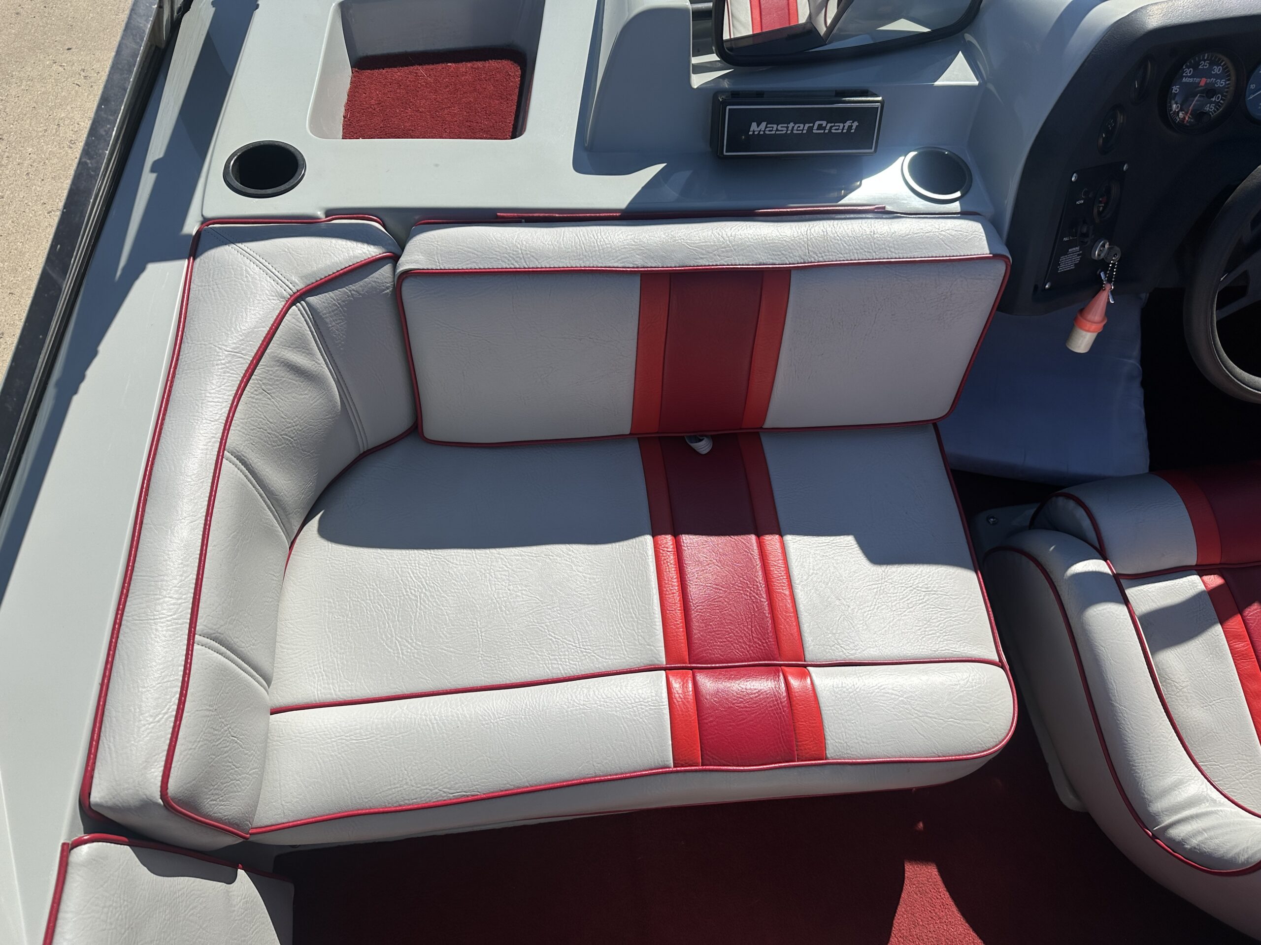 1987 Mastercraft Prostar 190