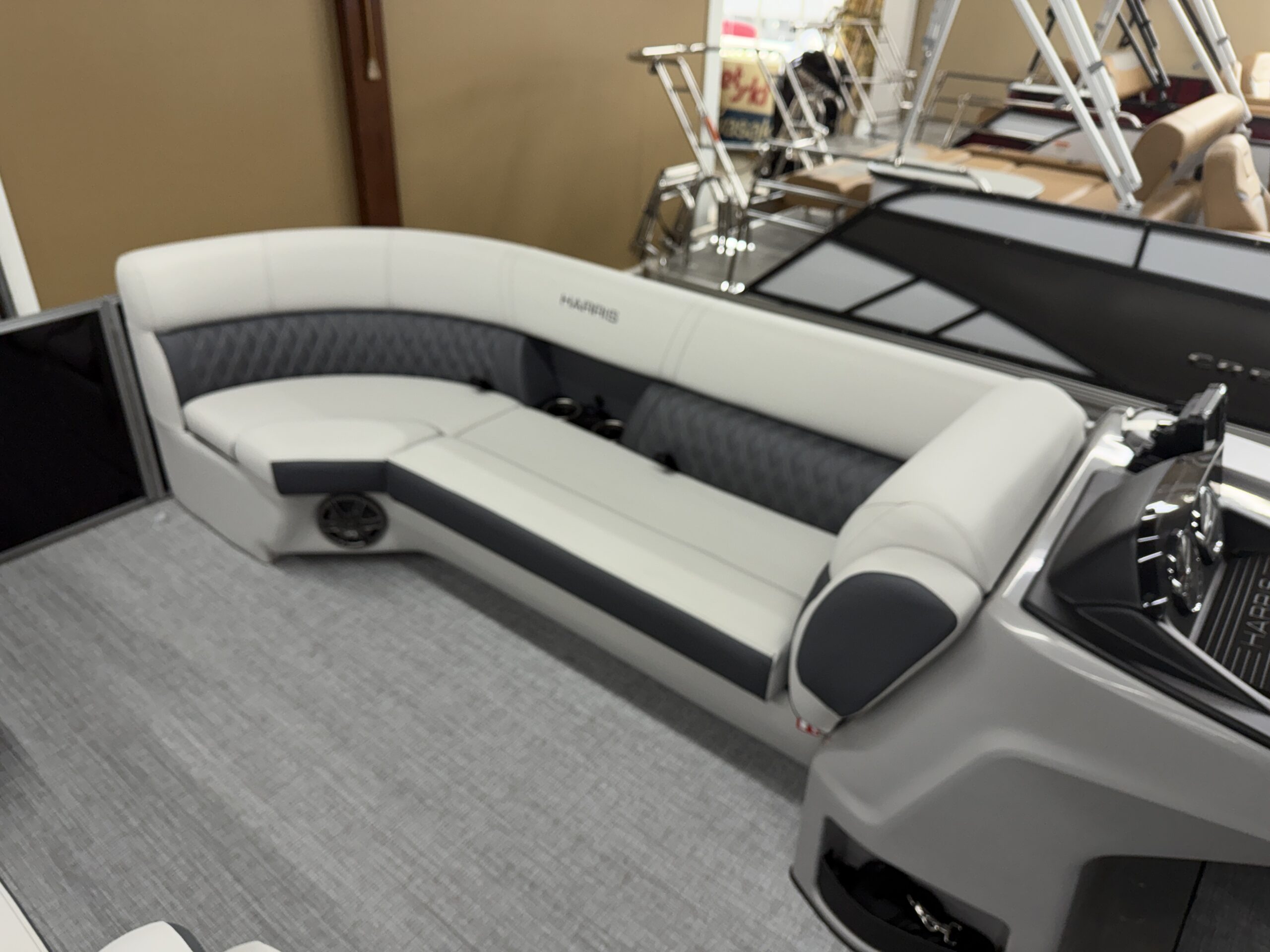 2025 Harris Sunliner 230 CWDH Mercury 115hp Easy Cover