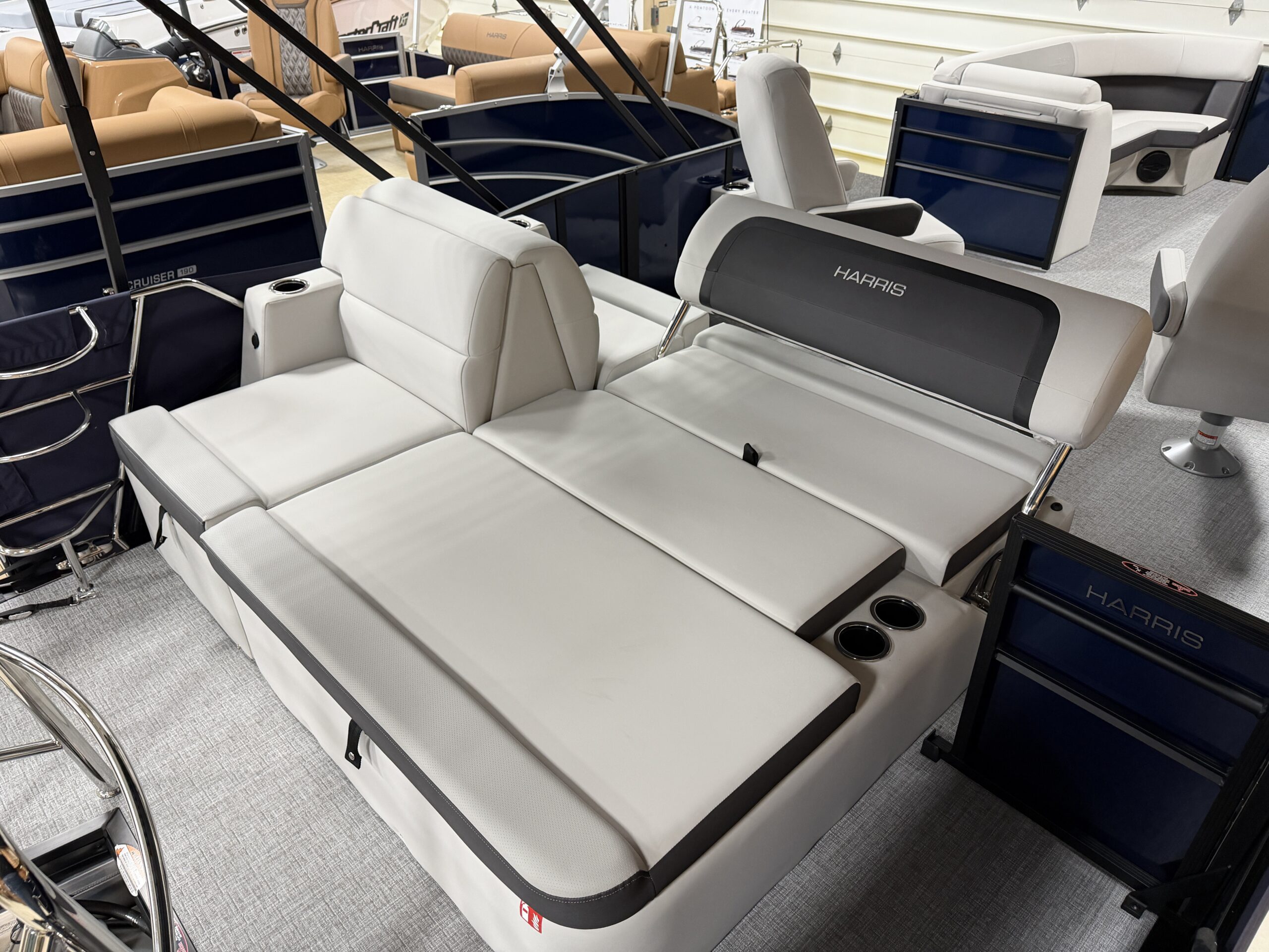 2026 Harris Cruiser SLDH  Mercury 115hp  Easy Cover