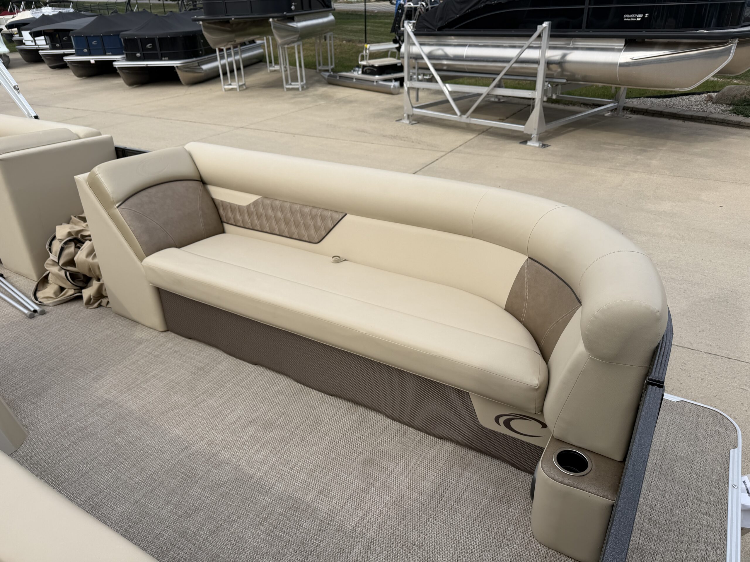 2019 Crest II 240 SLS  Mercury 115hp Pro XS