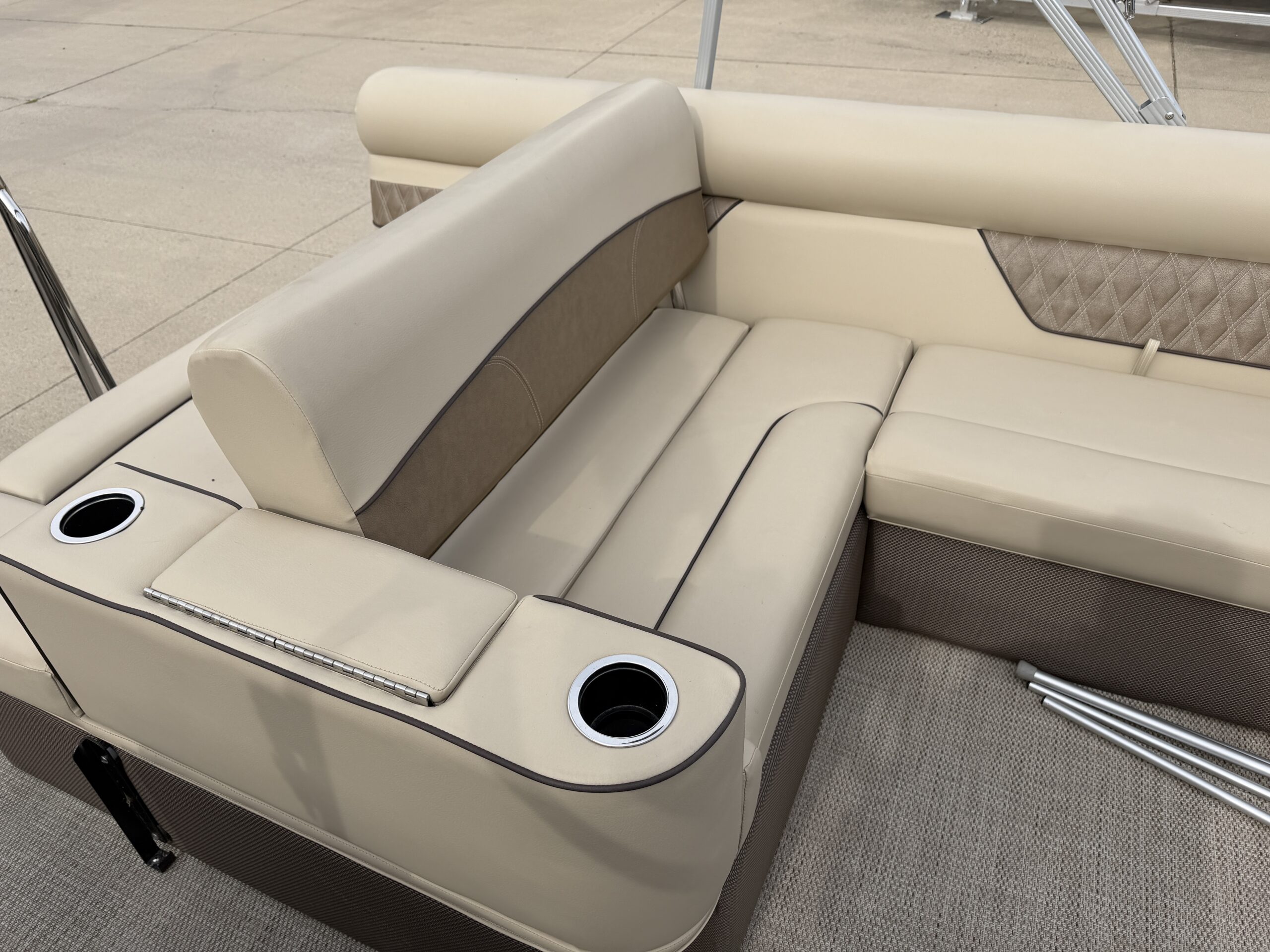 2019 Crest II 240 SLS  Mercury 115hp Pro XS