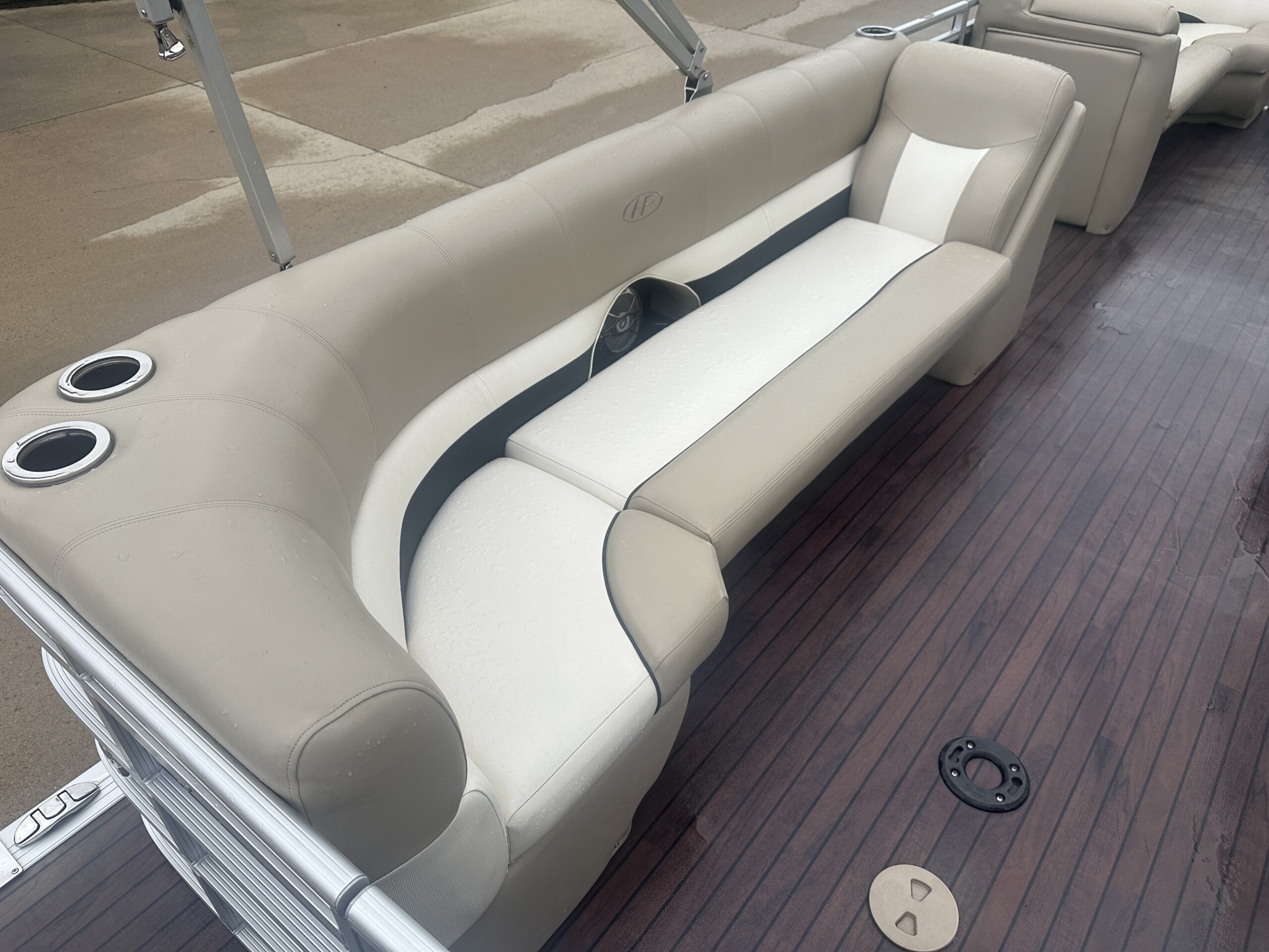 2013 Harris Solstice 220 CW Mercury 60hp EFI 4 stroke