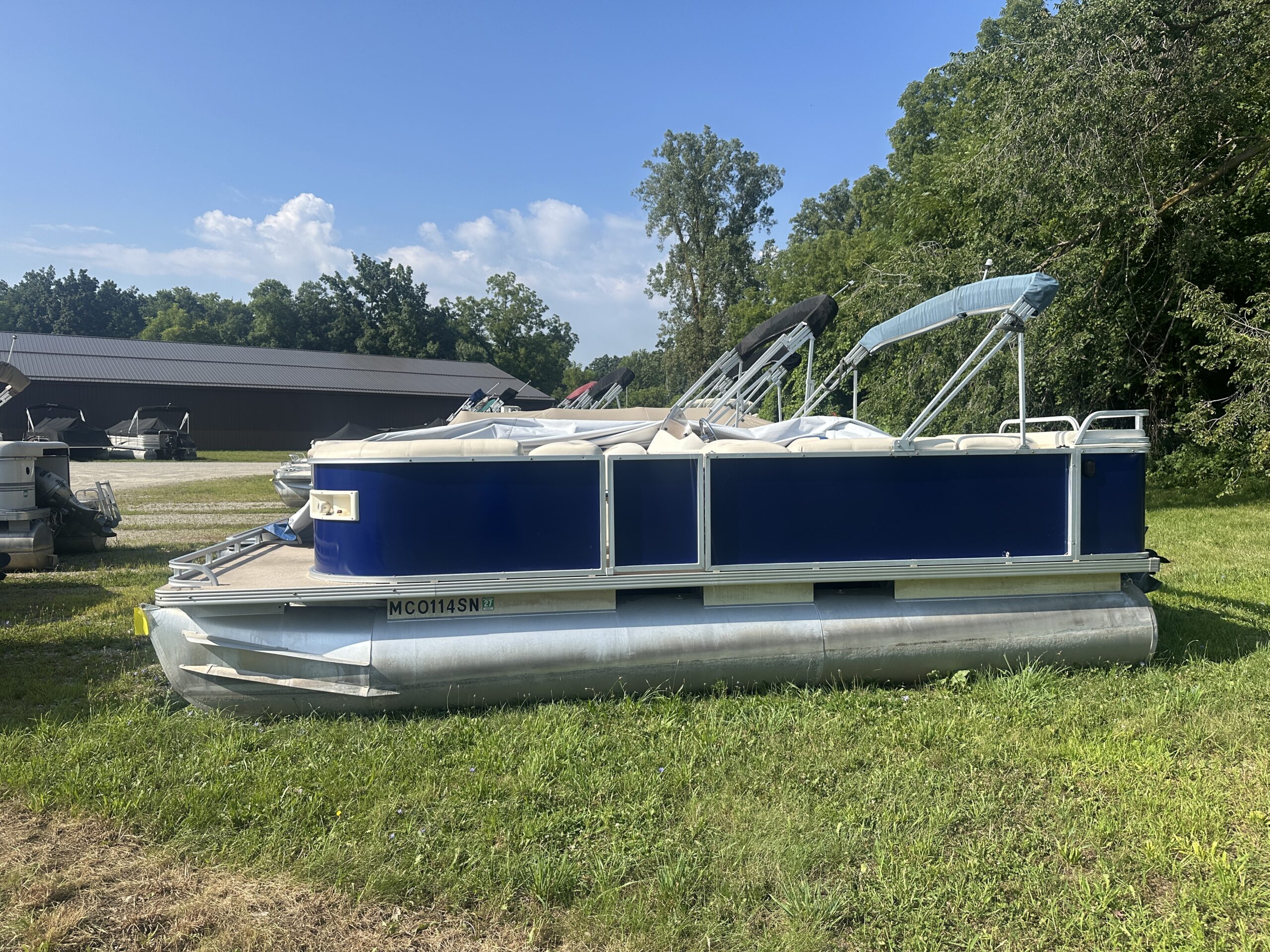 2004 Crest II 20'  Mercury 50hp EFI 4 Stroke