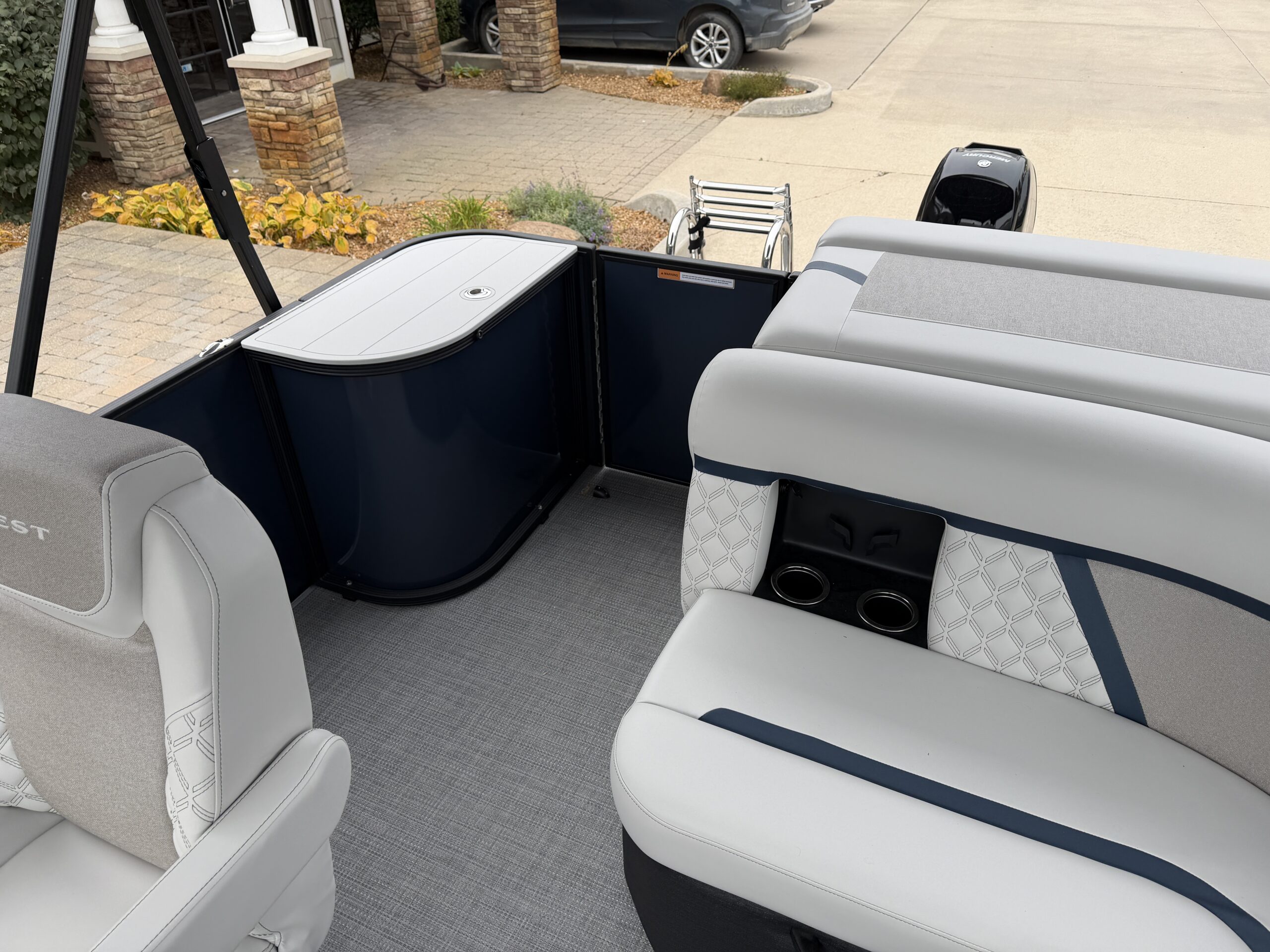 2026 Crest Conquest 210 L-Group  Mercury 50hp CT  Easy Cover