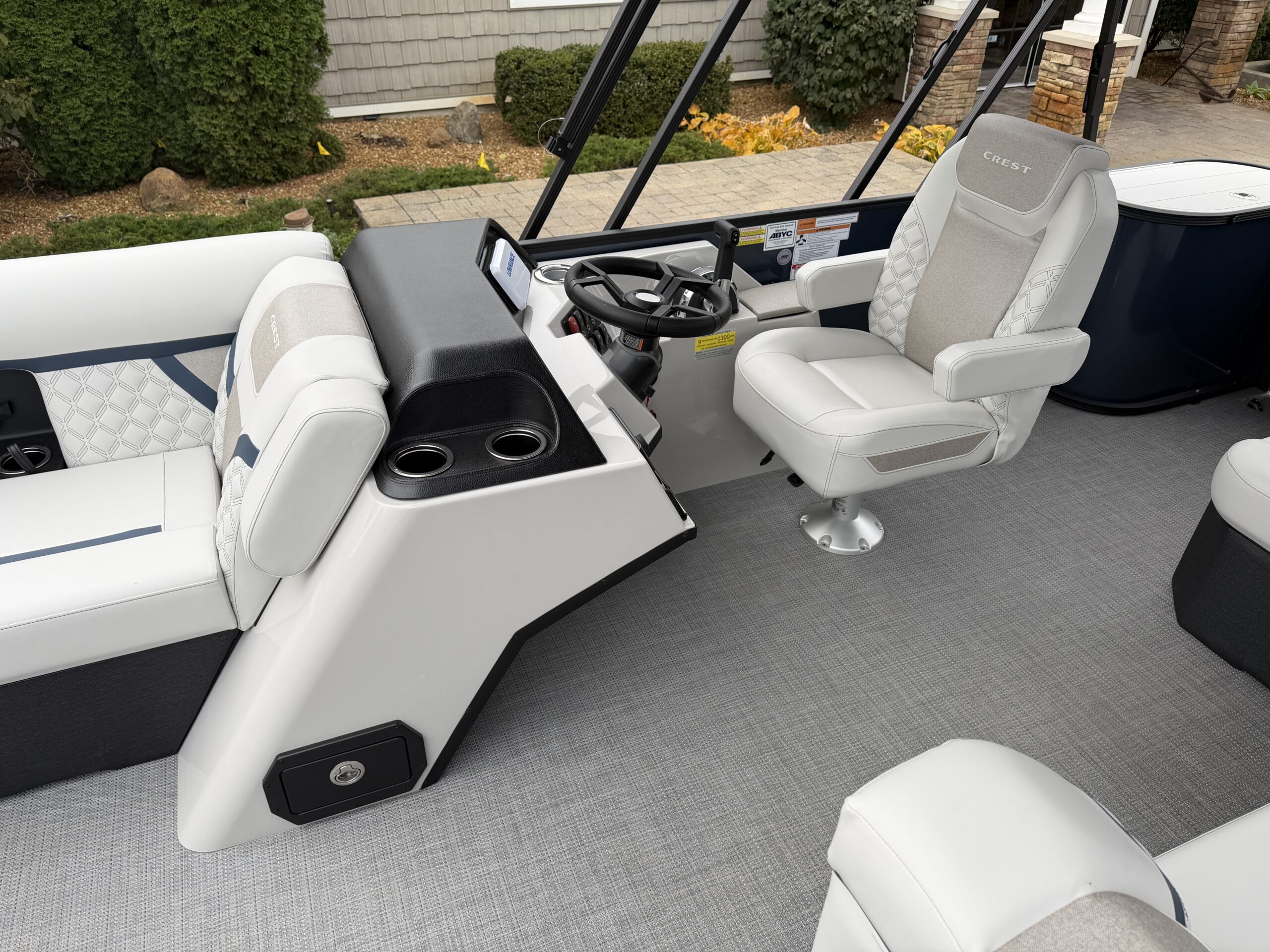 2026 Crest Conquest 210 L-Group  Mercury 50hp CT  Easy Cover