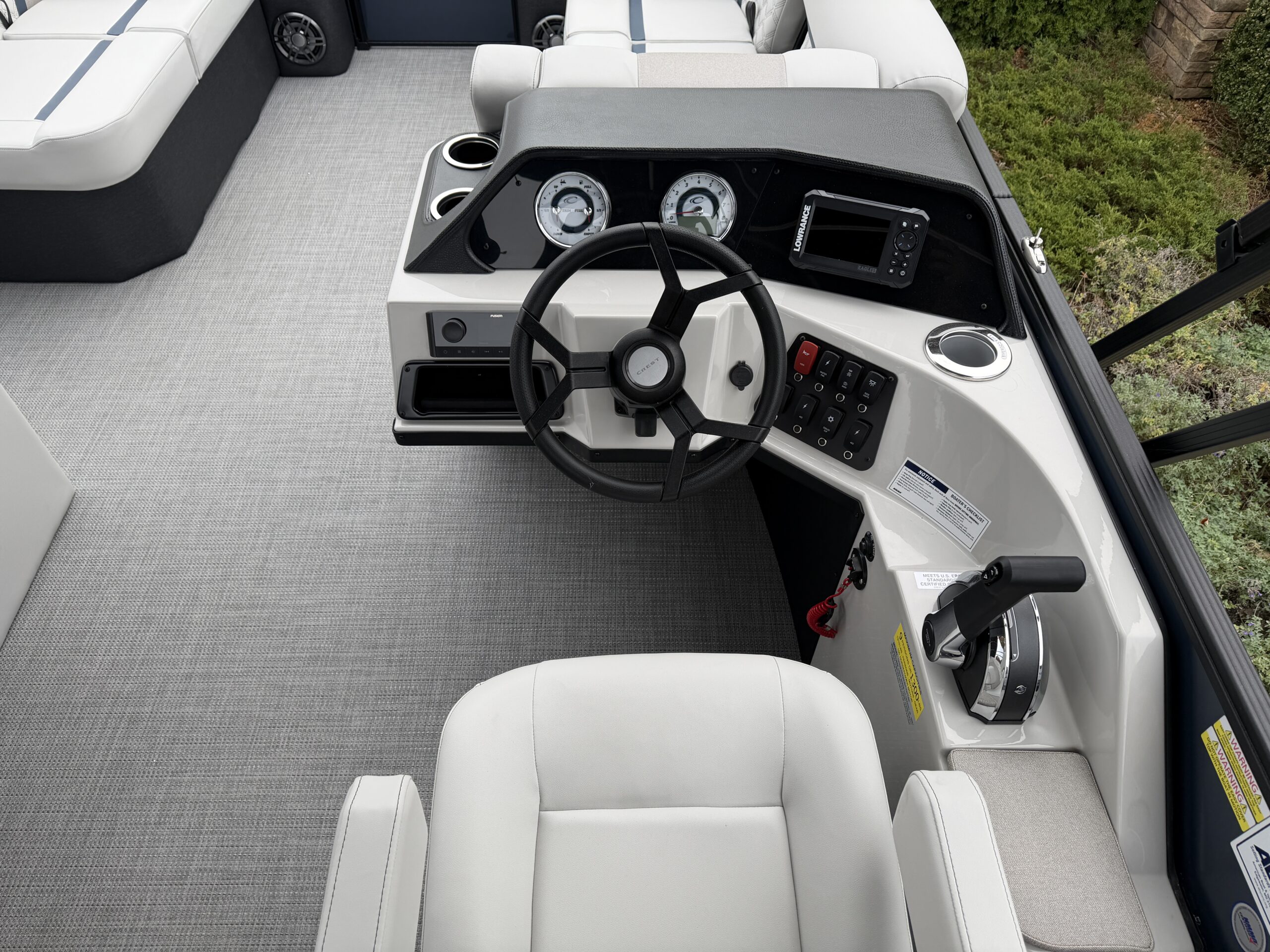 2026 Crest Conquest 210 L-Group  Mercury 50hp CT  Easy Cover