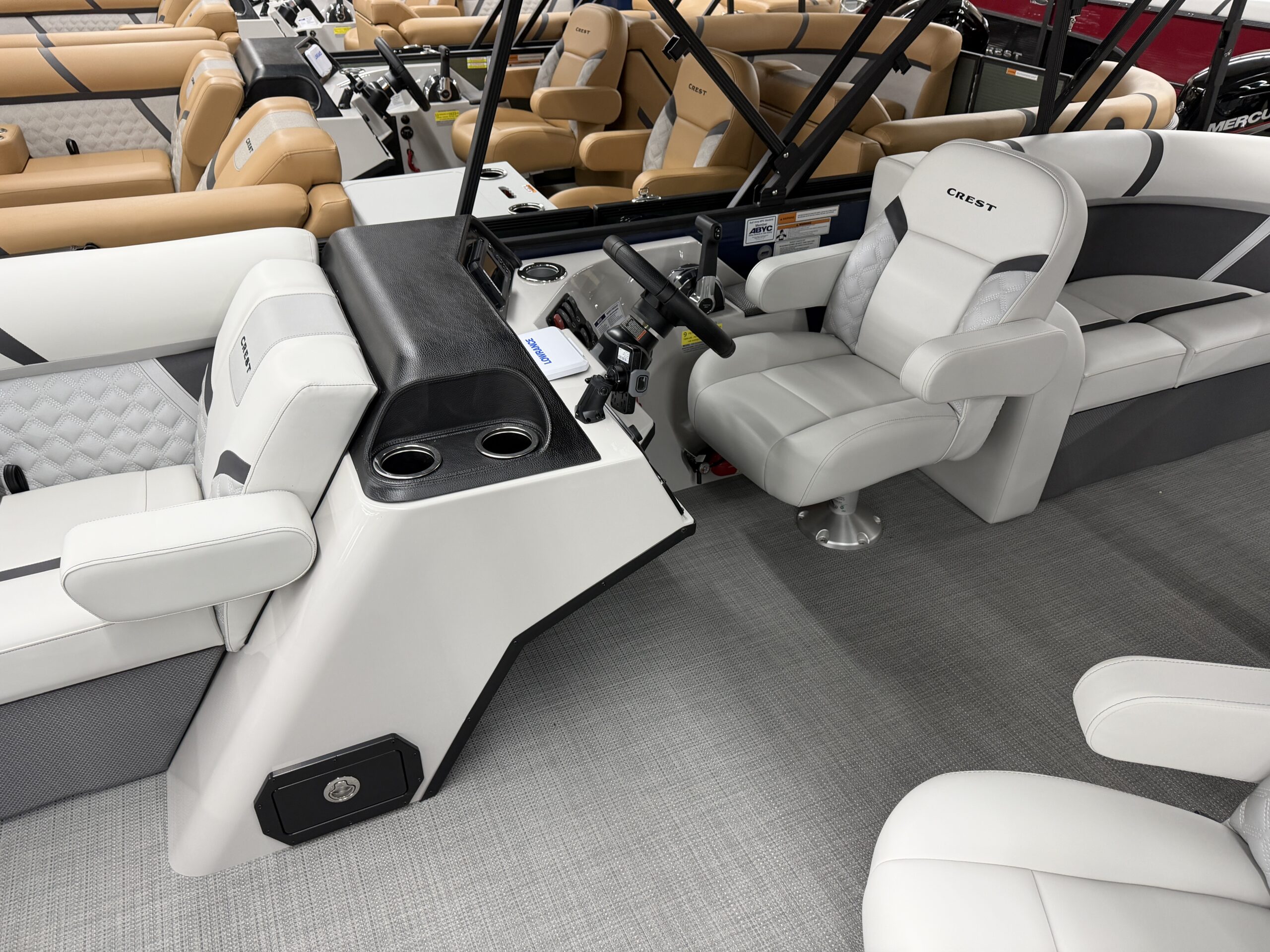 2025 Crest Classic 200 SLC Mercury 115hp