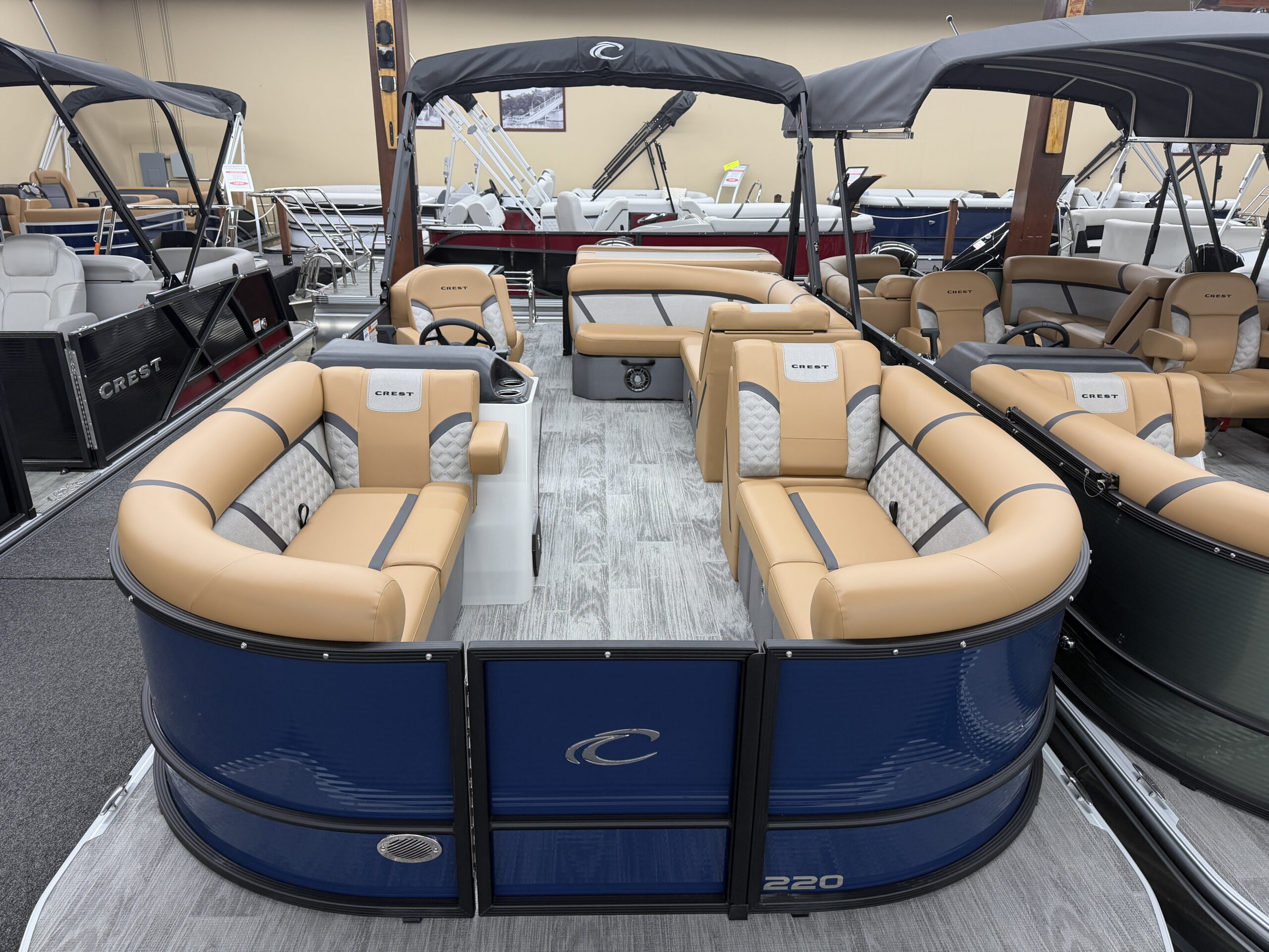 2025 Crest Classic 220 L-Group  Mercury 115hp