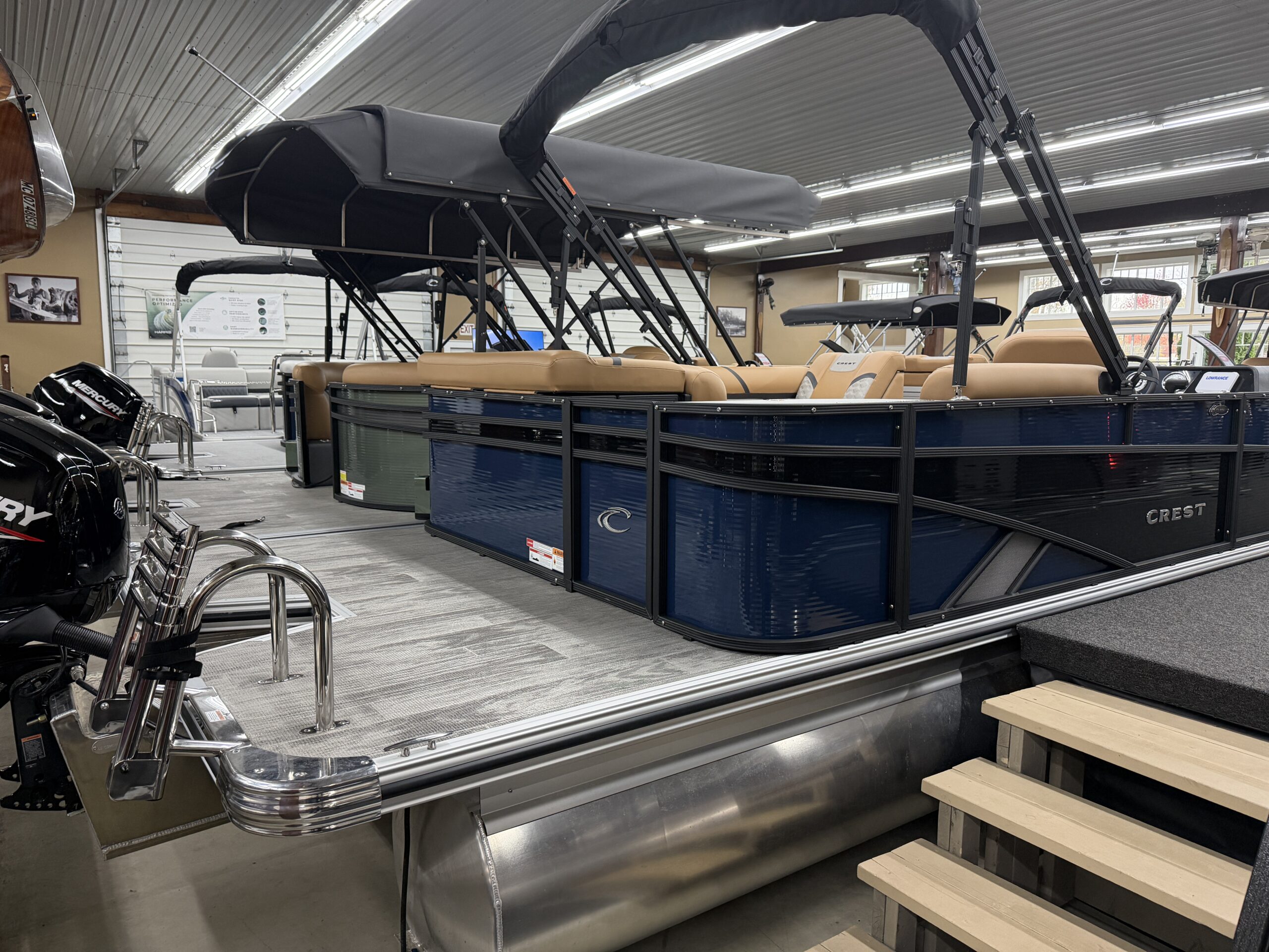 2025 Crest Classic 220 L-Group  Mercury 115hp