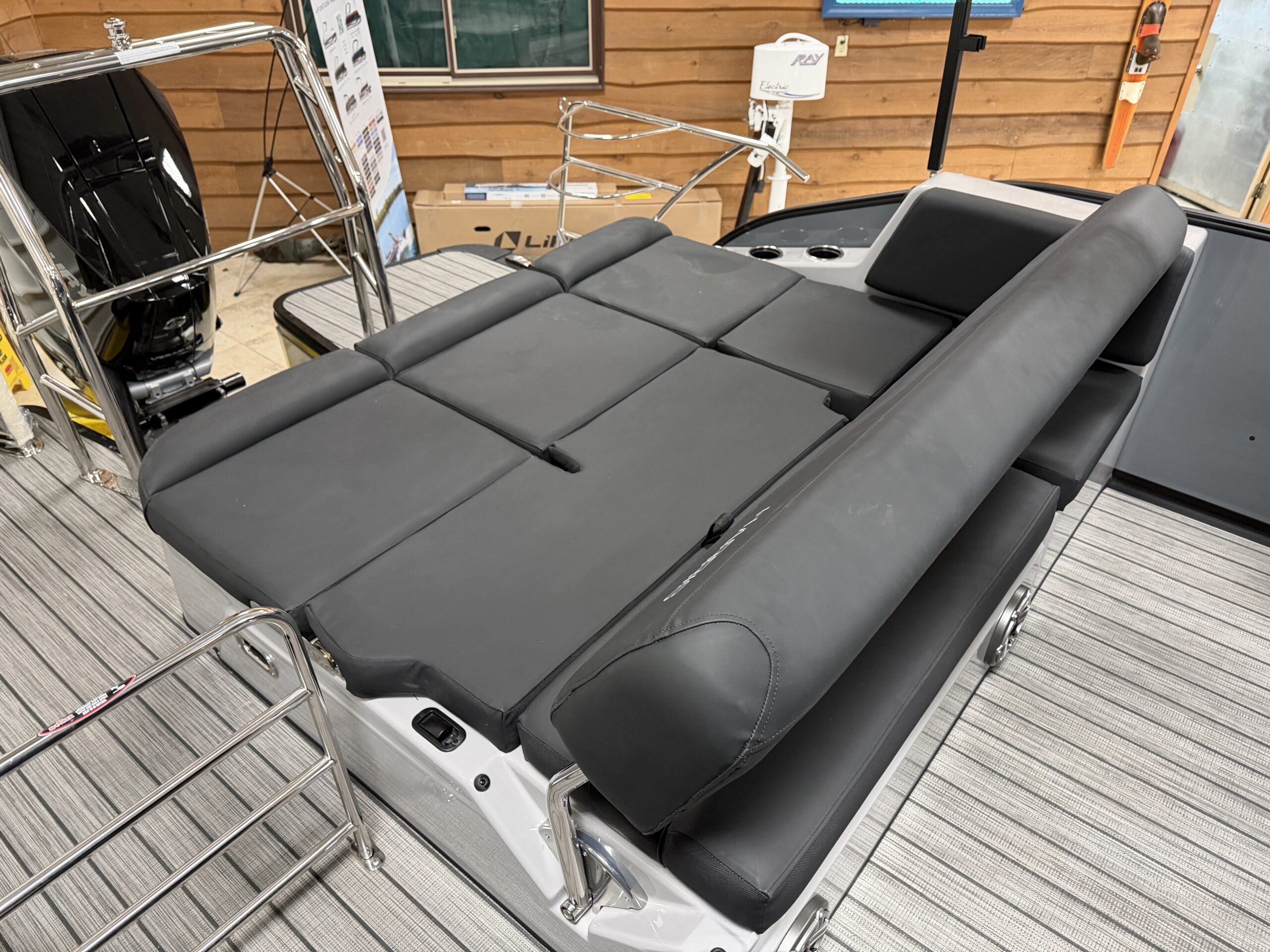 2026 Harris Grand Mariner 250 SLDH  Mercury 350hp V10