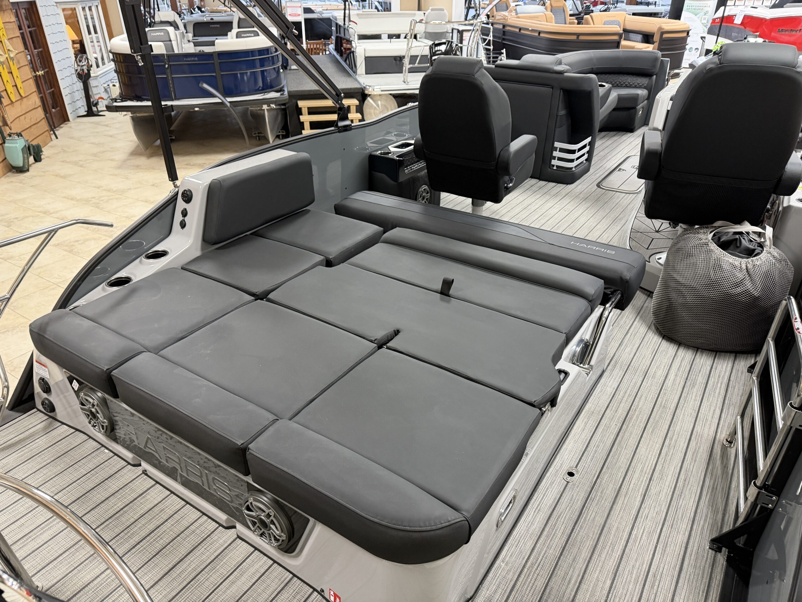 2026 Harris Grand Mariner 250 SLDH  Mercury 350hp V10